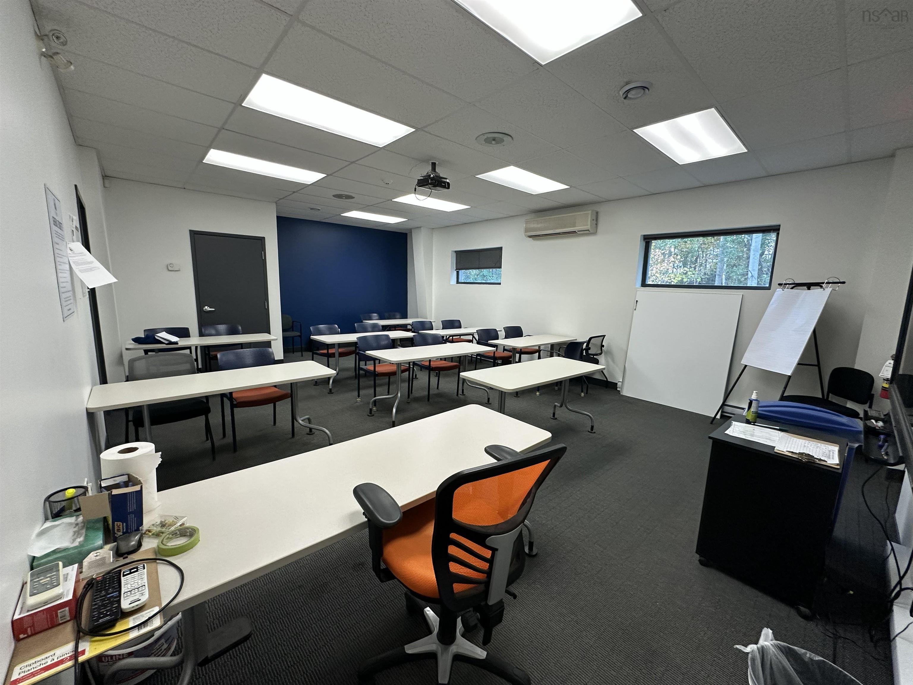 35 Macdonald Avenue, Dartmouth, NS (MLS 202526797)