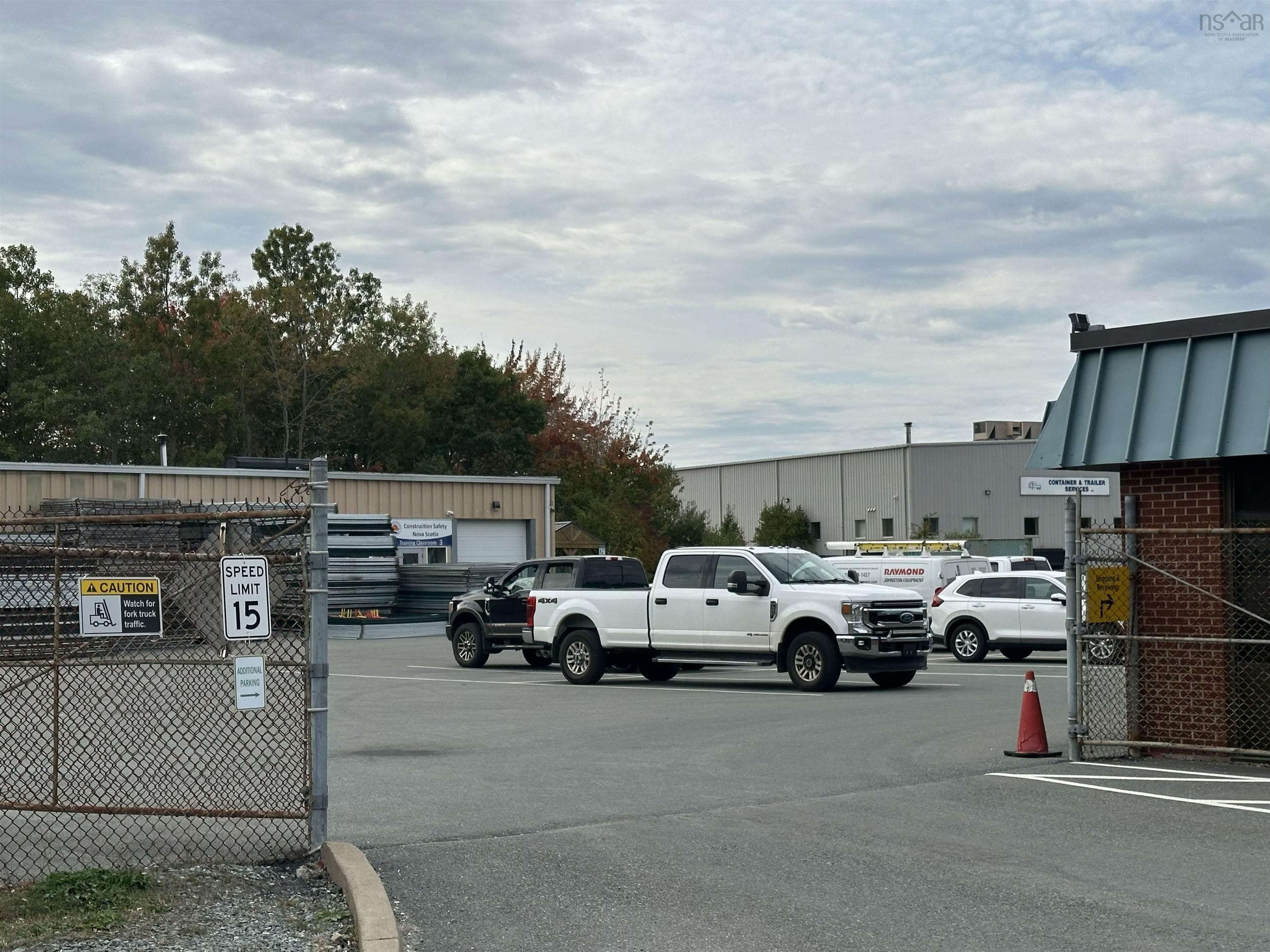 35 Macdonald Avenue, Dartmouth, NS (MLS 202526797)