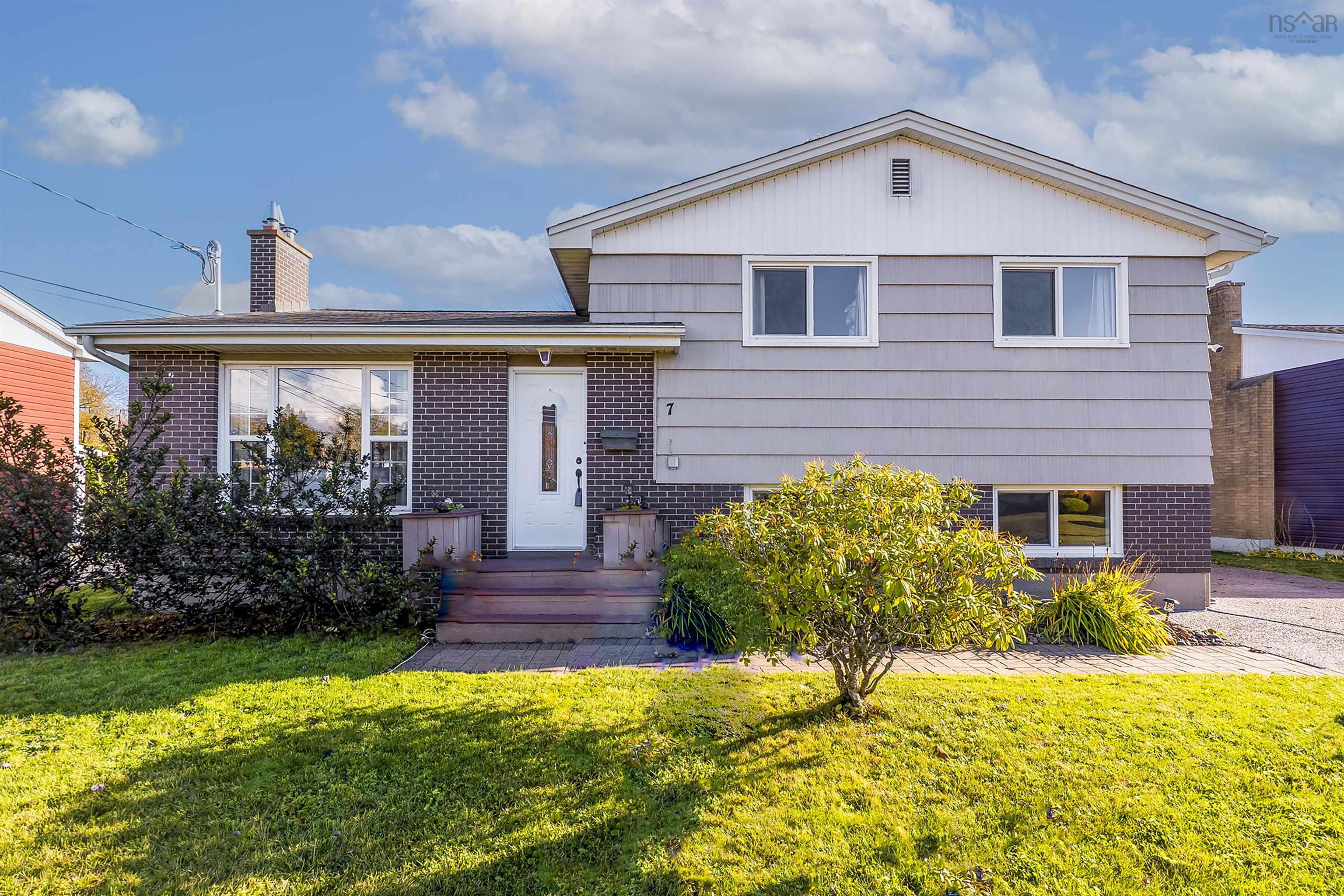 7 Shawinigan Road, Dartmouth, NS (MLS® 202526820)