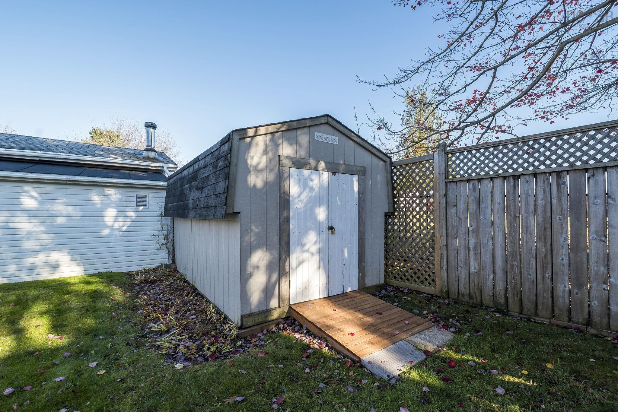 7 Shawinigan Road, Dartmouth, NS (MLS 202526820)