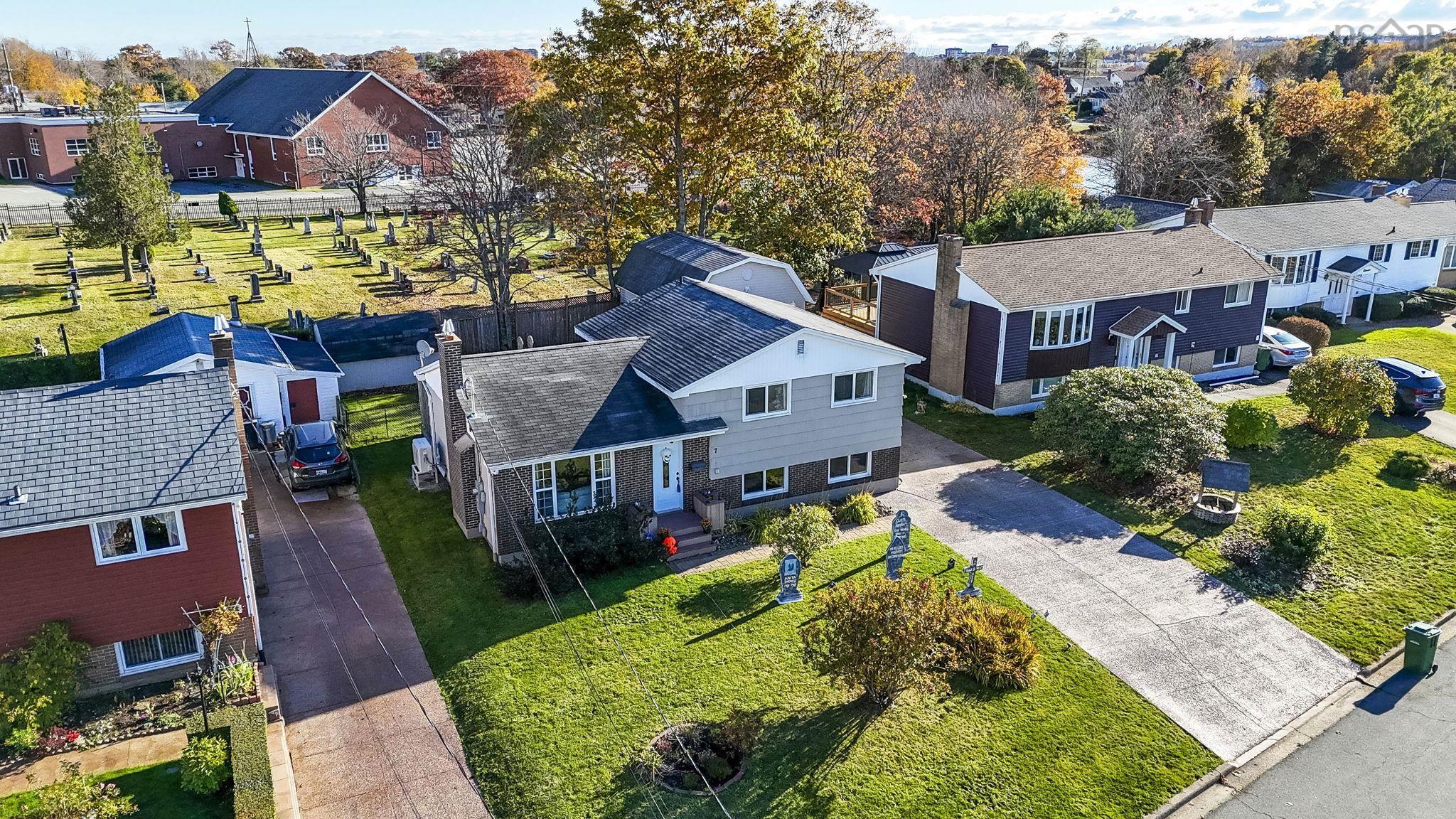 7 Shawinigan Road, Dartmouth, NS (MLS 202526820)