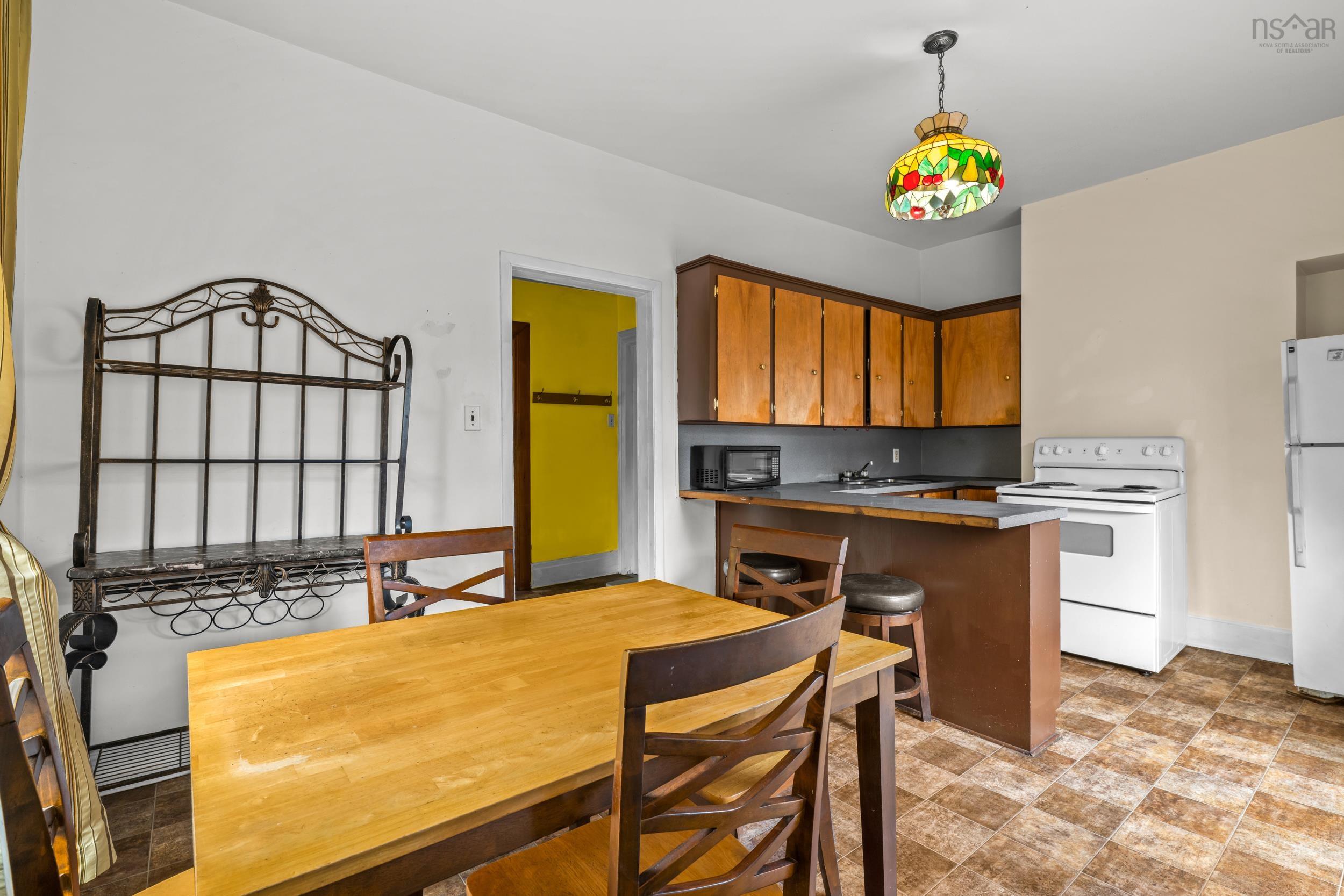 5792 West Street, Halifax, NS (MLS 202526831)