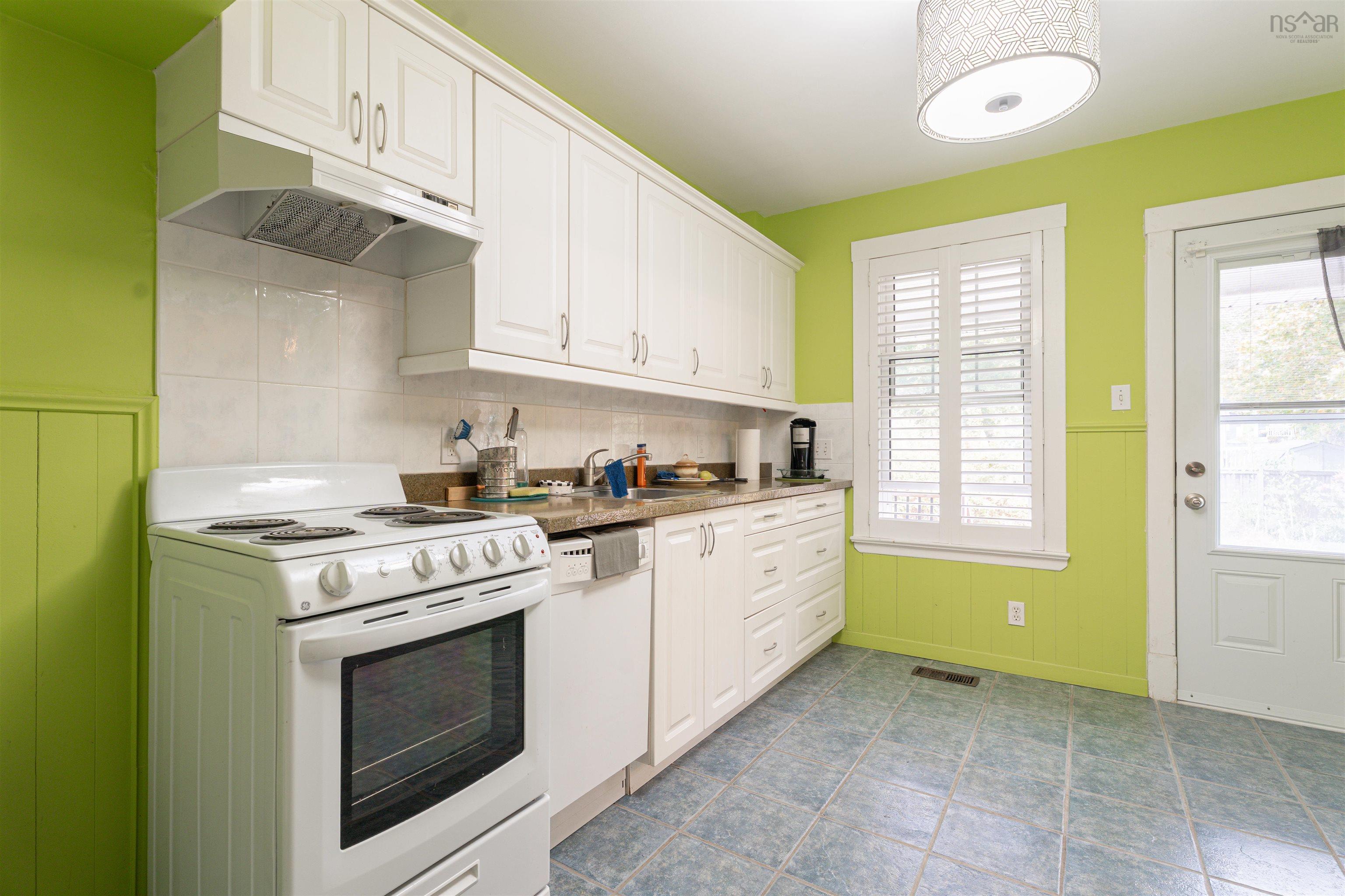 5865 Kane Street, Halifax, NS (MLS 202526843)