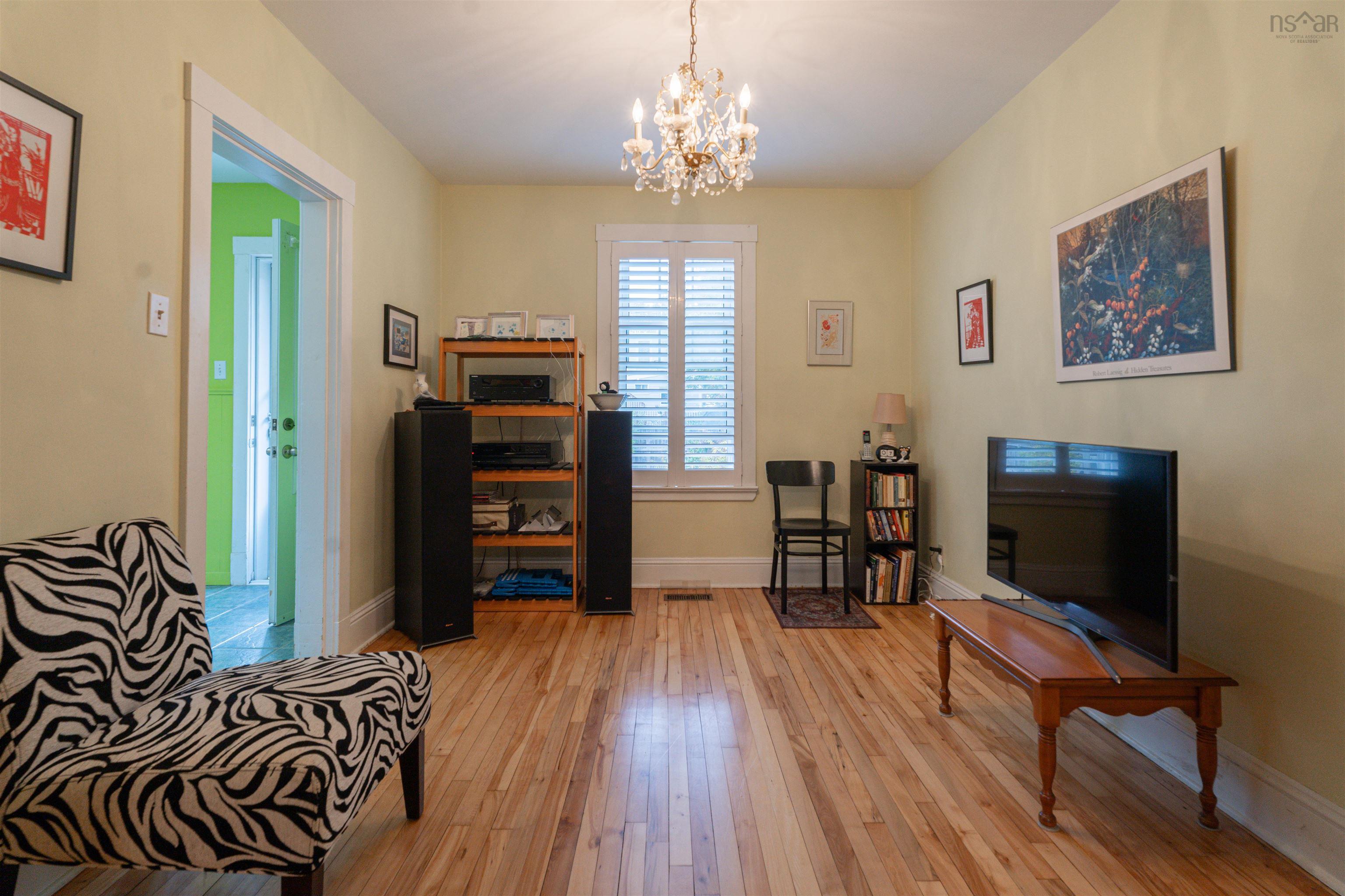 5865 Kane Street, Halifax, NS (MLS 202526843)