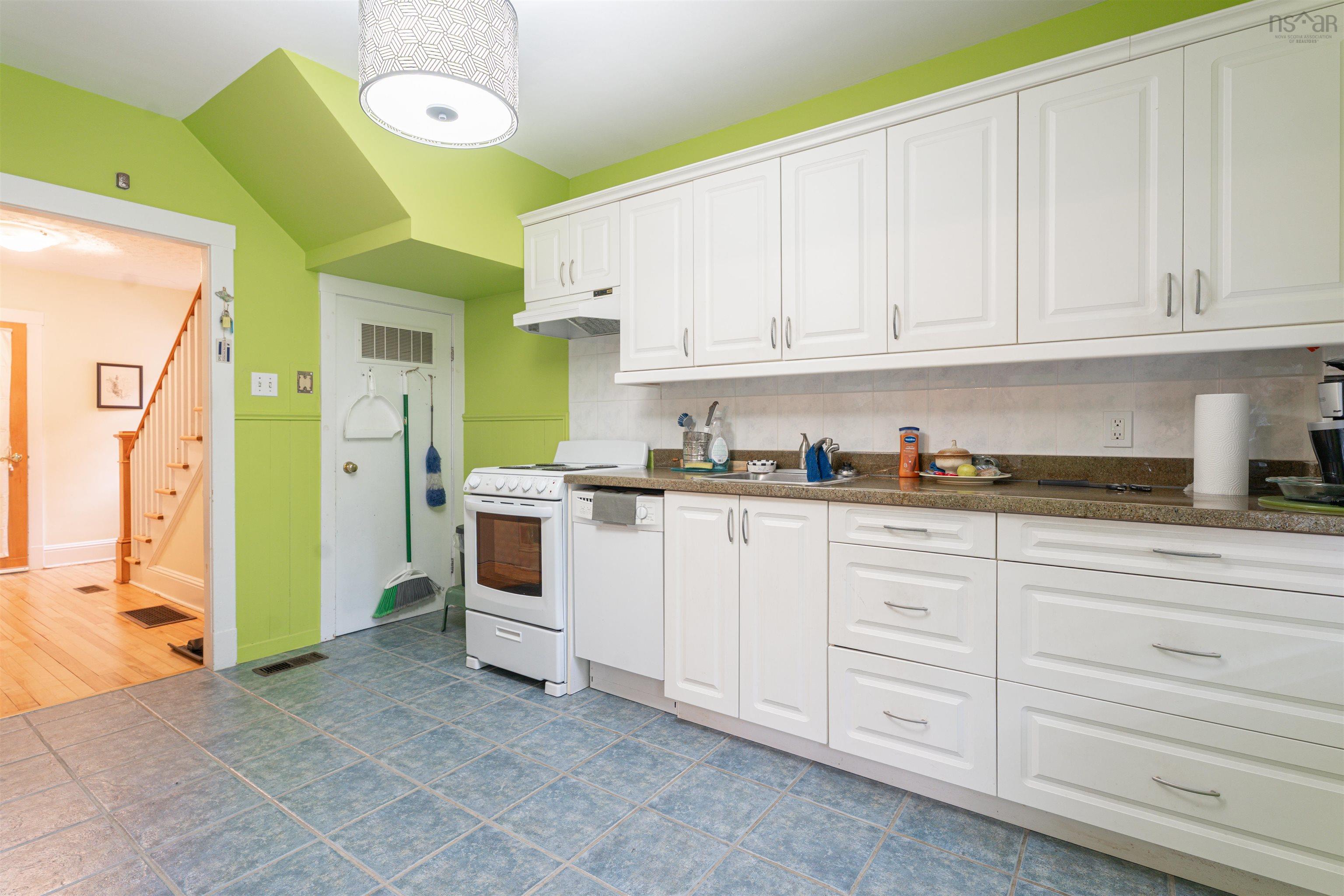 5865 Kane Street, Halifax, NS (MLS 202526843)