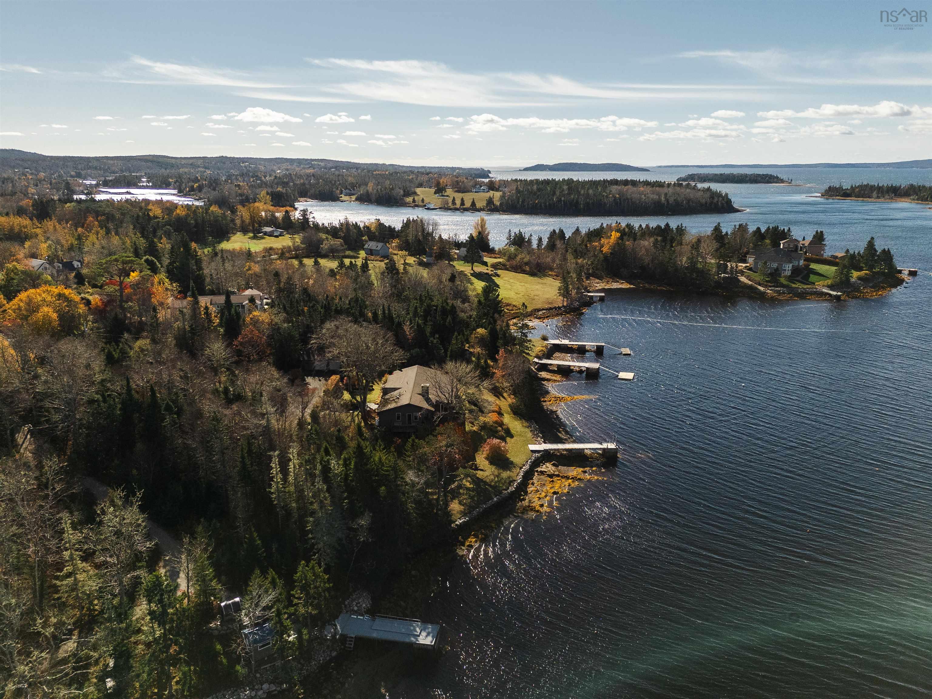 10680 Peggys Cove Road, Glen Margaret, NS (MLS 202526856)