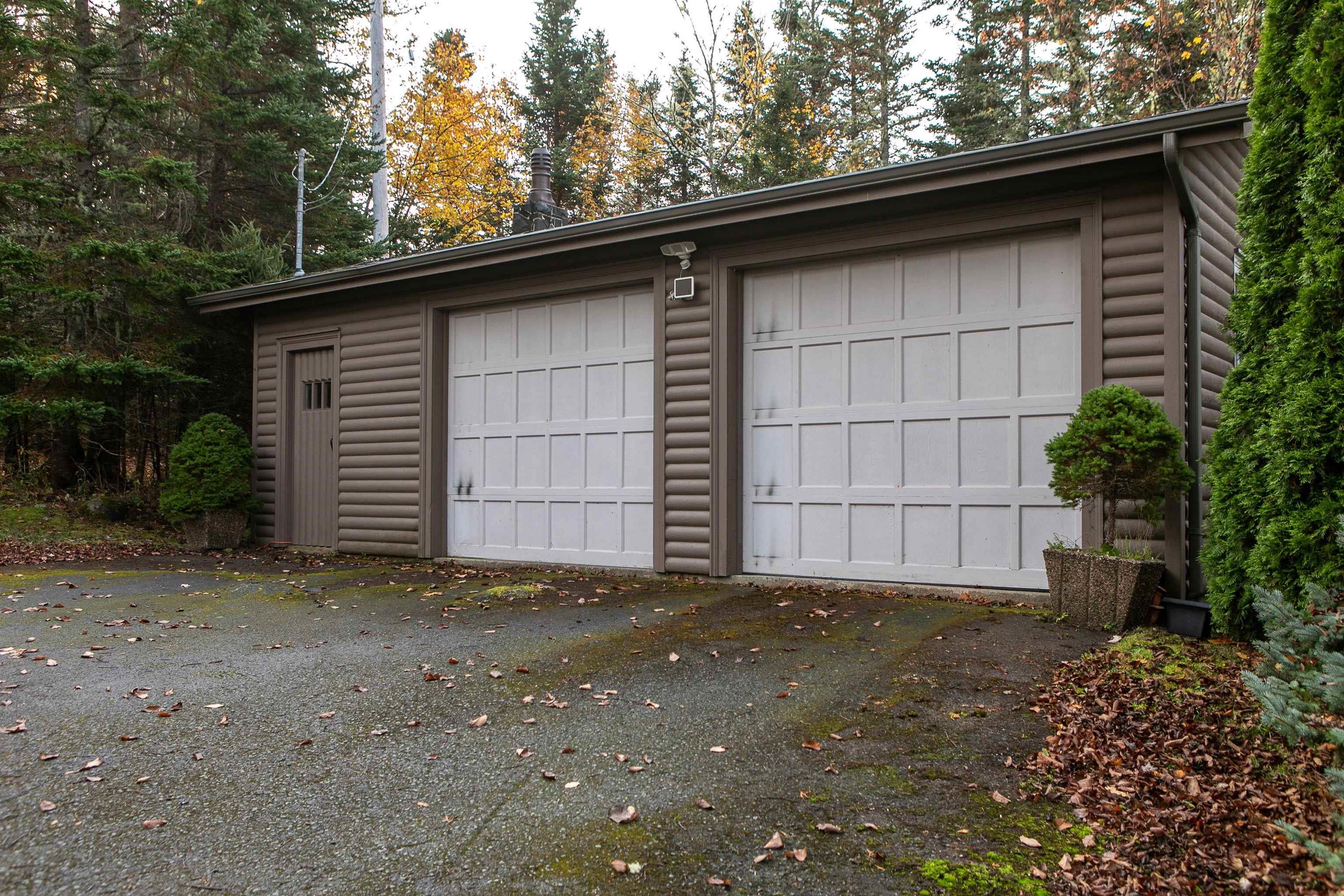 10680 Peggys Cove Road, Glen Margaret, NS (MLS 202526856)