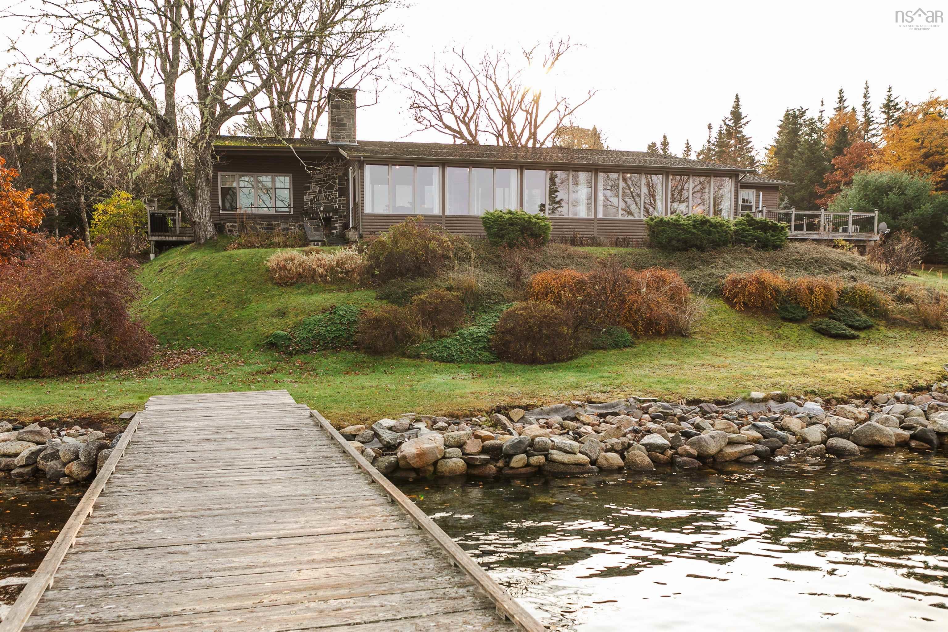 10680 Peggys Cove Road, Glen Margaret, NS (MLS 202526856)