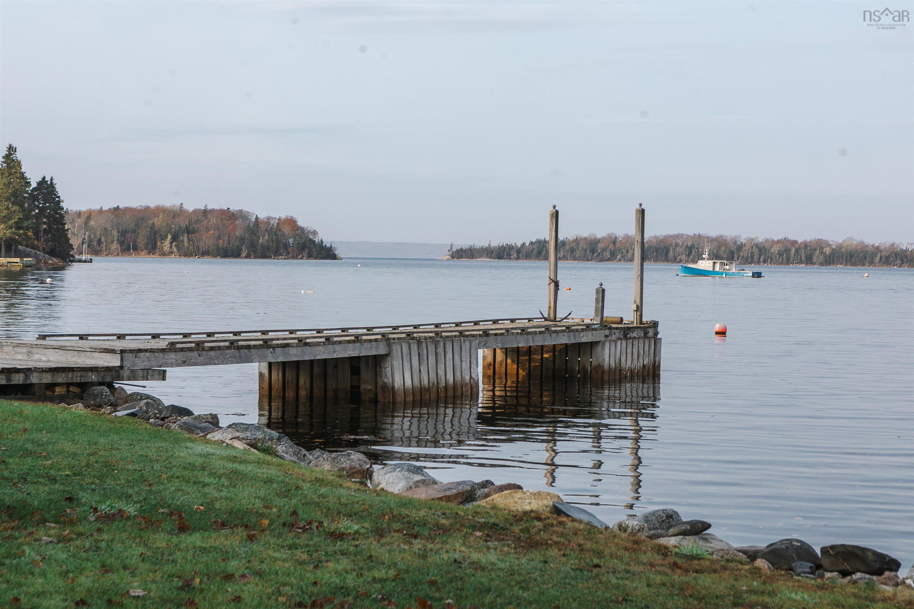 10680 Peggys Cove Road, Glen Margaret, NS (MLS 202526856)