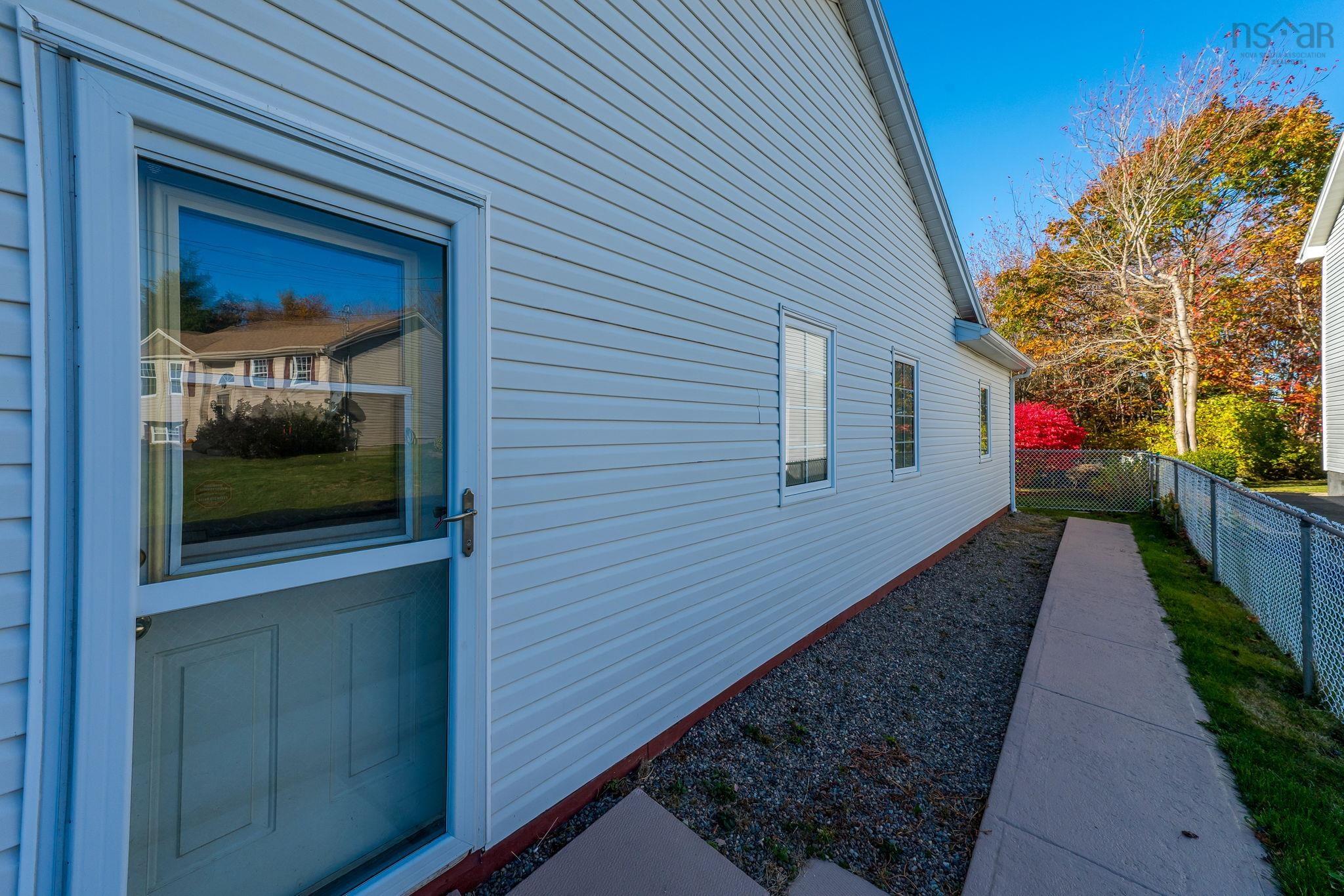 16 White Dove Court, Halifax, NS (MLS 202526865)