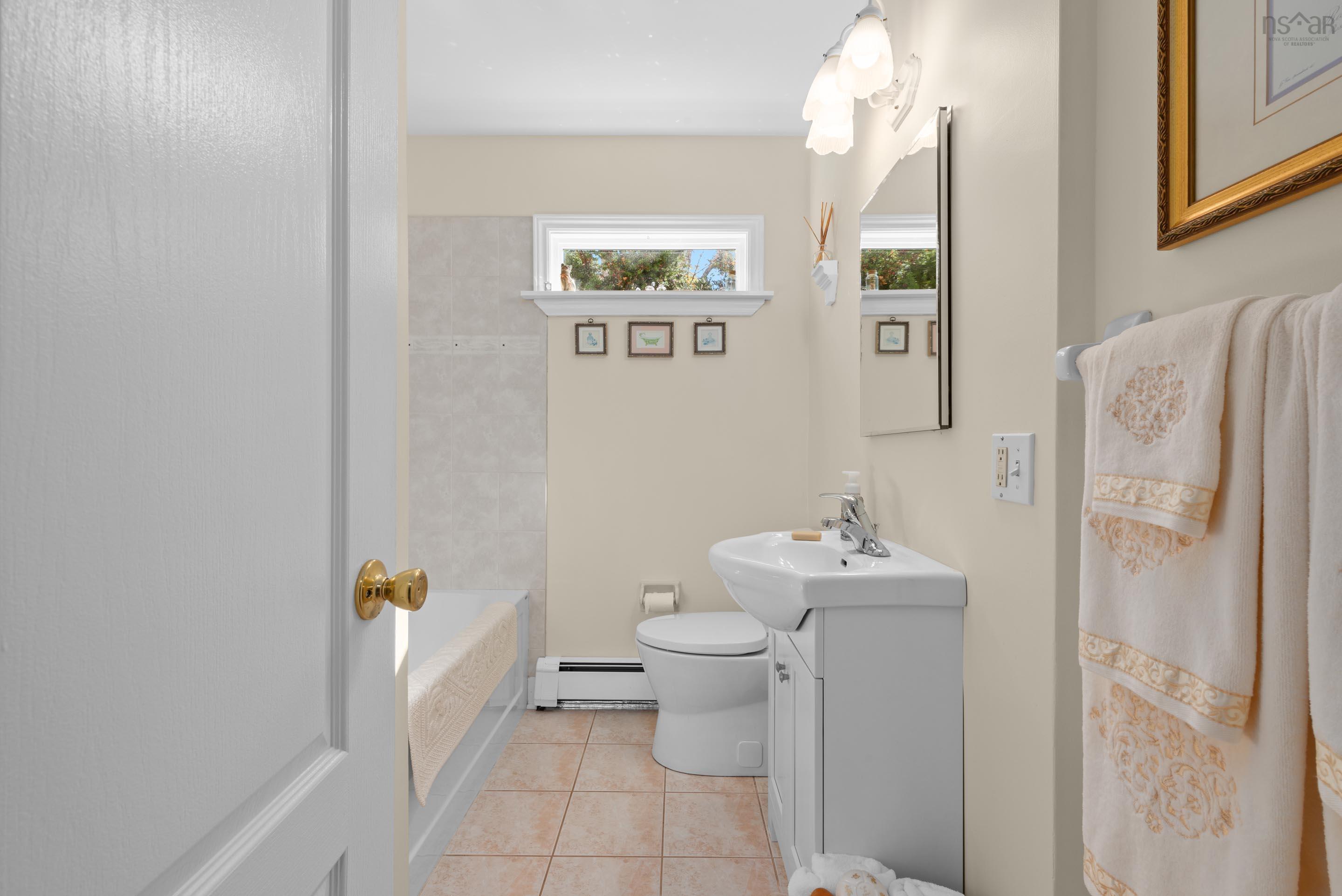 22 Douglas Crescent, Halifax, NS (MLS 202526867)