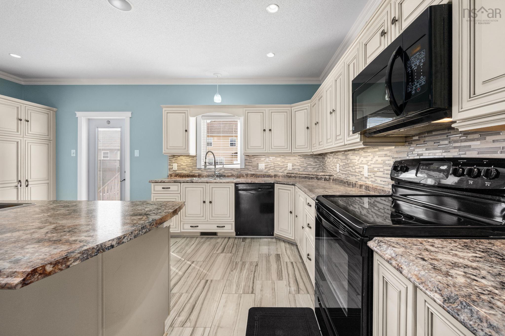 14 Marshall Street, Dartmouth, NS (MLS 202526874)