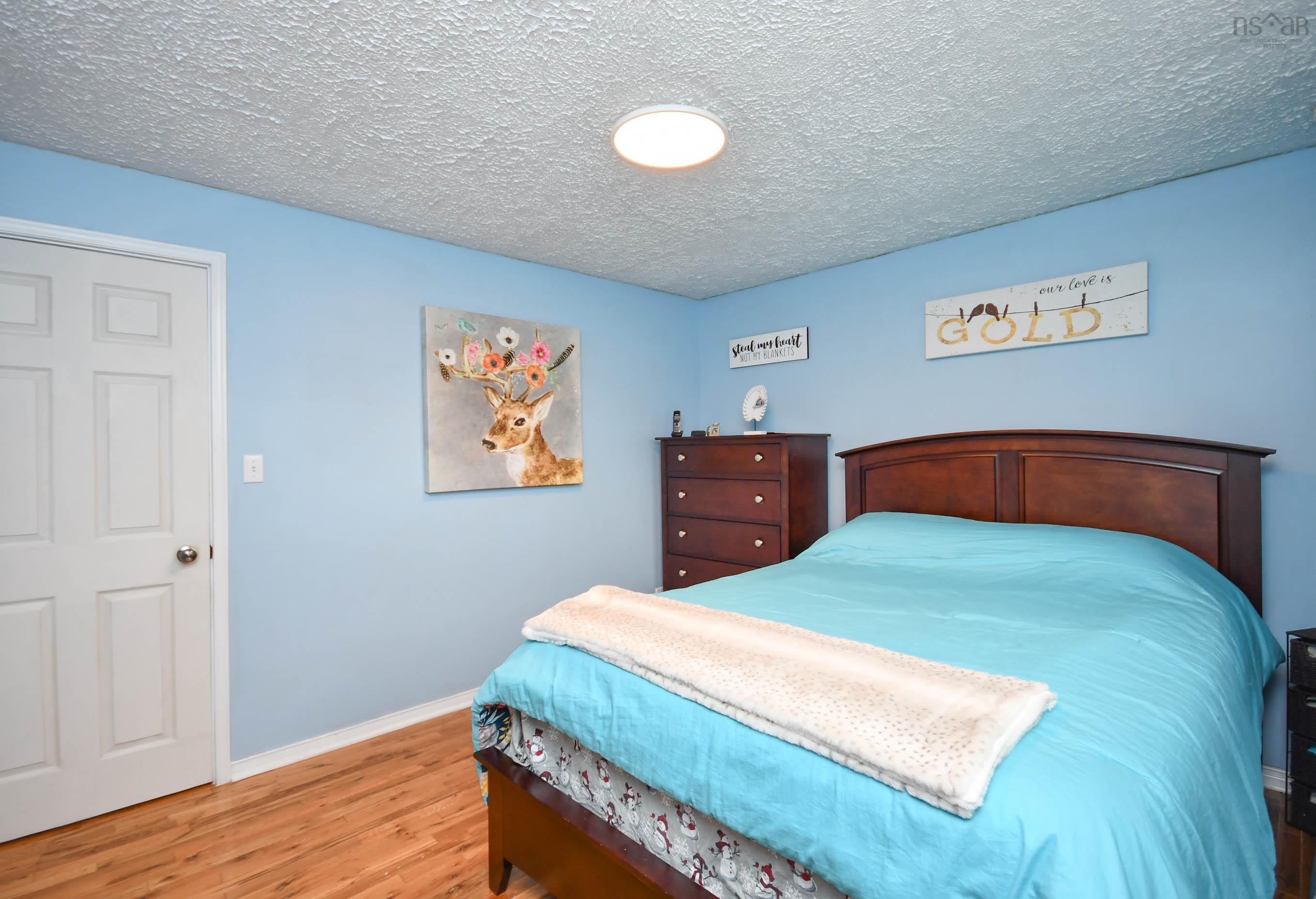 180 Lakeview Avenue, Middle Sackville, NS (MLS 202526877)