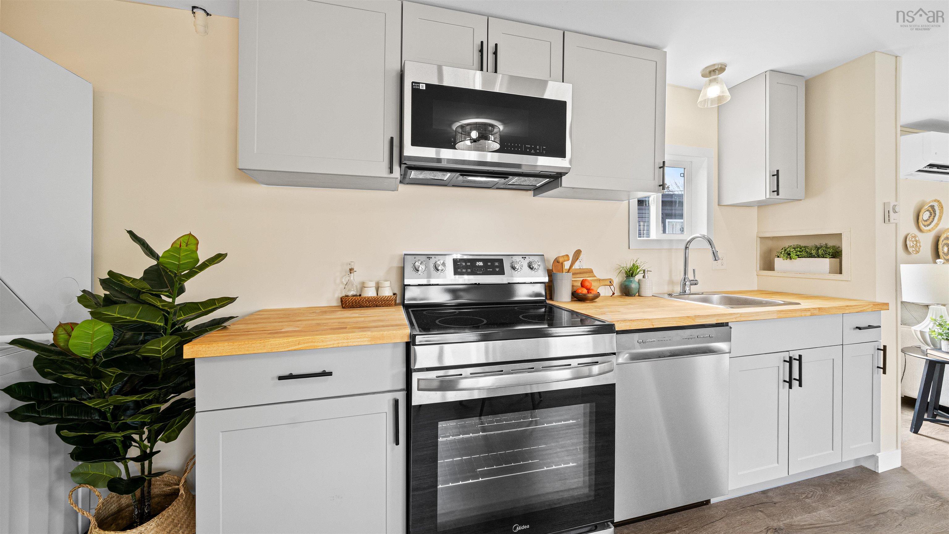 15 Bridget Avenue, Spryfield, NS (MLS 202526886)