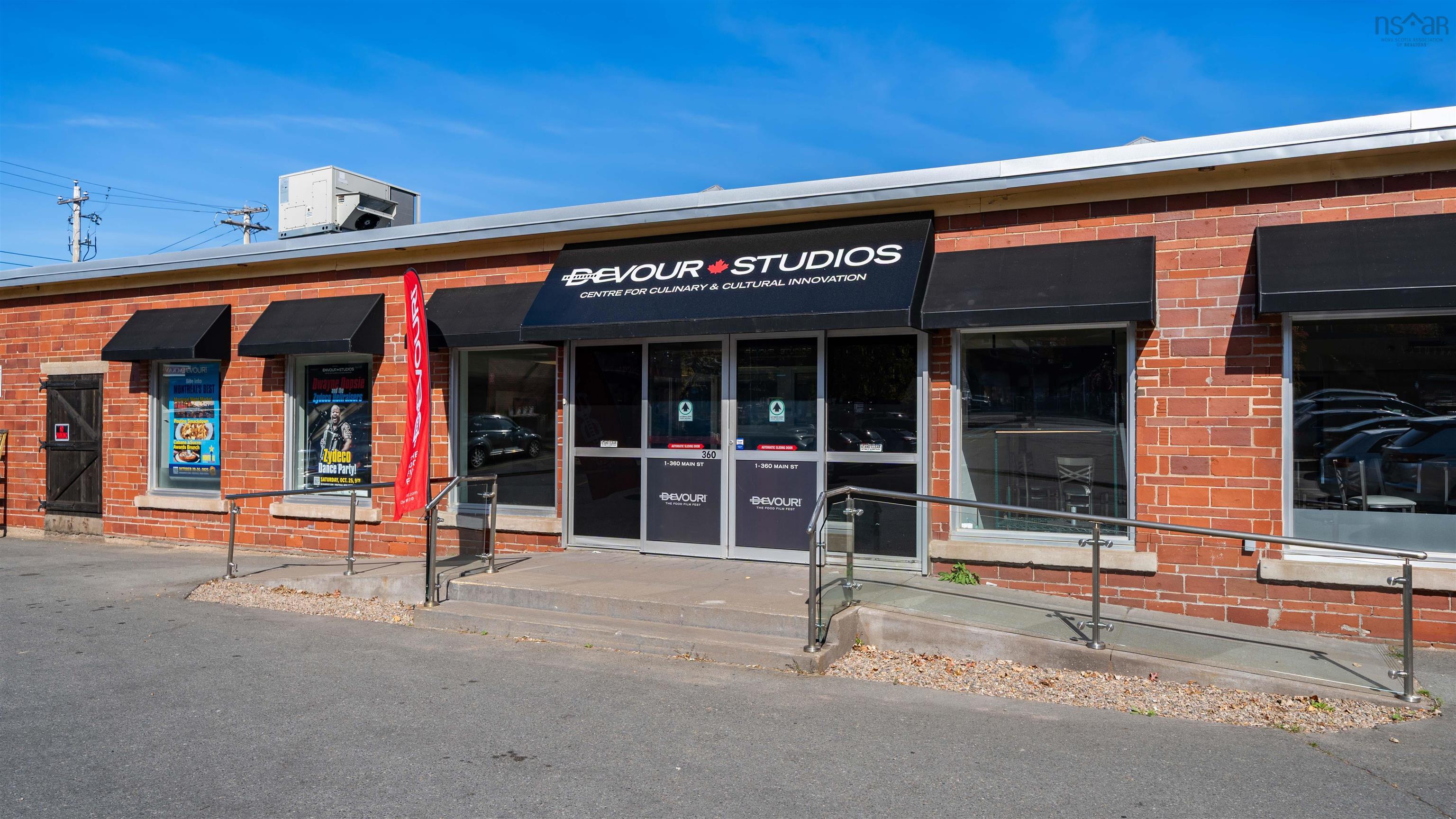 Retail Unit 1 360 Main Street, Wolfville, NS (MLS® 202526887)