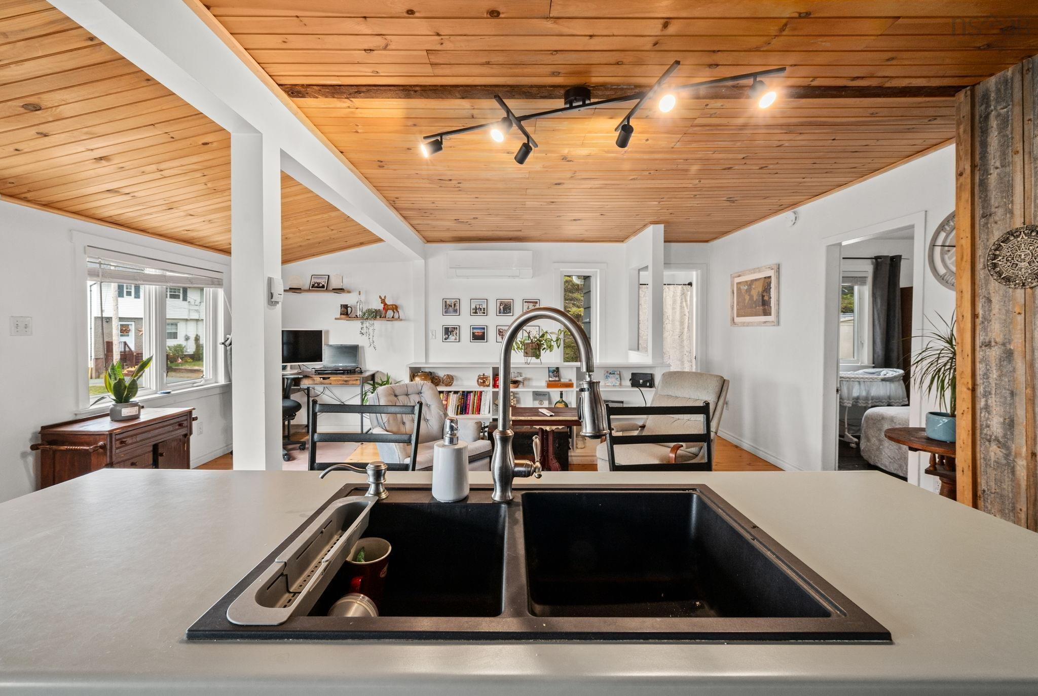 1990 Caldwell Road, Eastern Passage, NS (MLS 202526900)