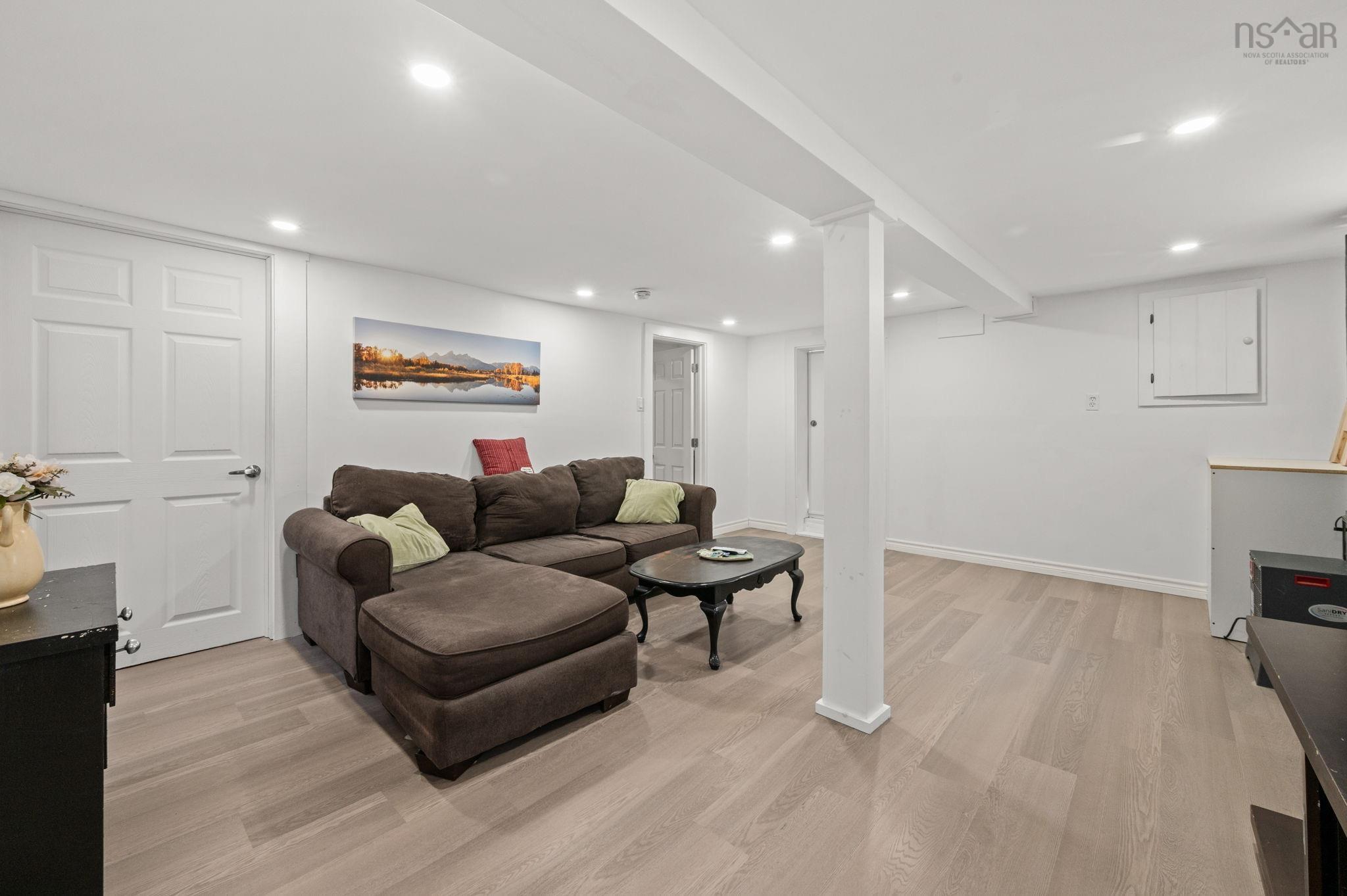 1990 Caldwell Road, Eastern Passage, NS (MLS 202526900)