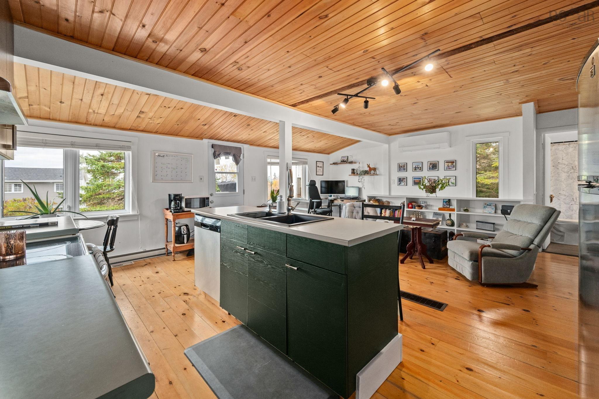 1990 Caldwell Road, Eastern Passage, NS (MLS 202526900)