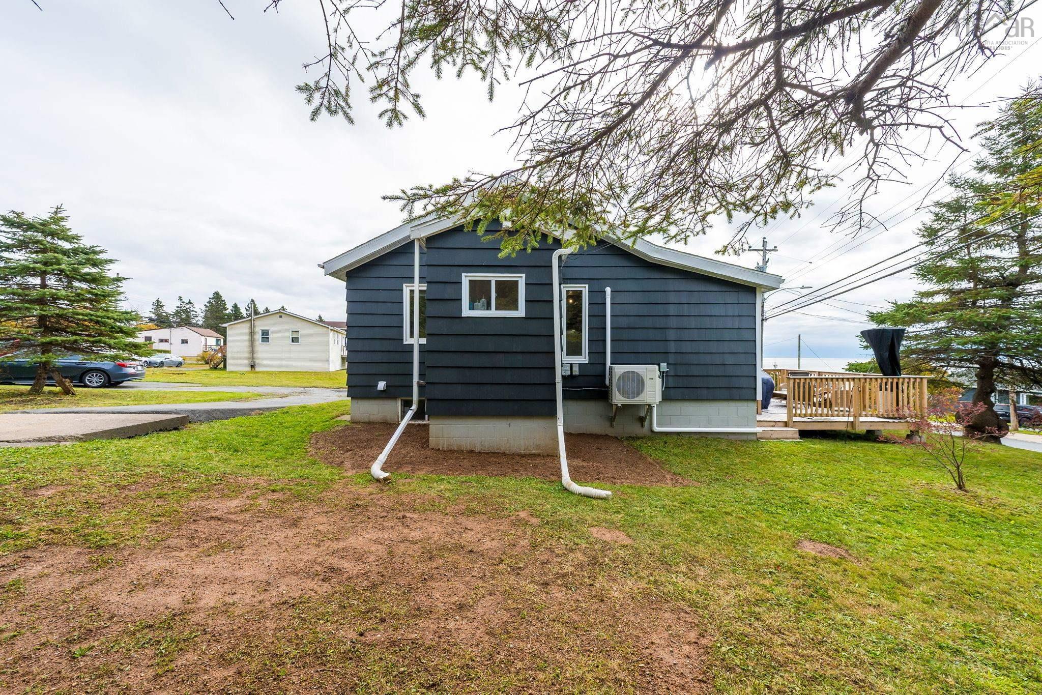 1990 Caldwell Road, Eastern Passage, NS (MLS 202526900)