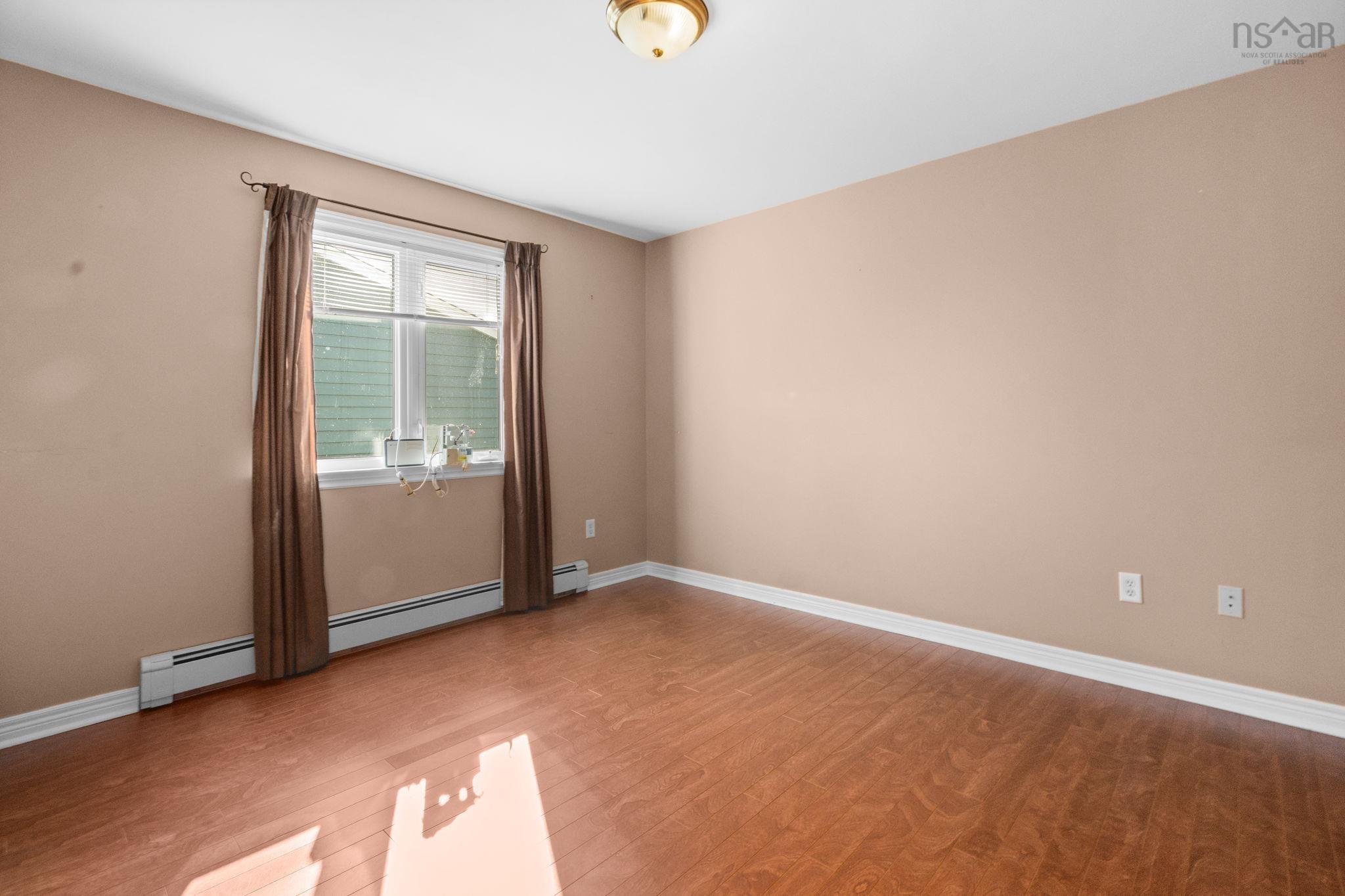 10 Ashgrove Avenue, Cole Harbour, NS (MLS 202526901)