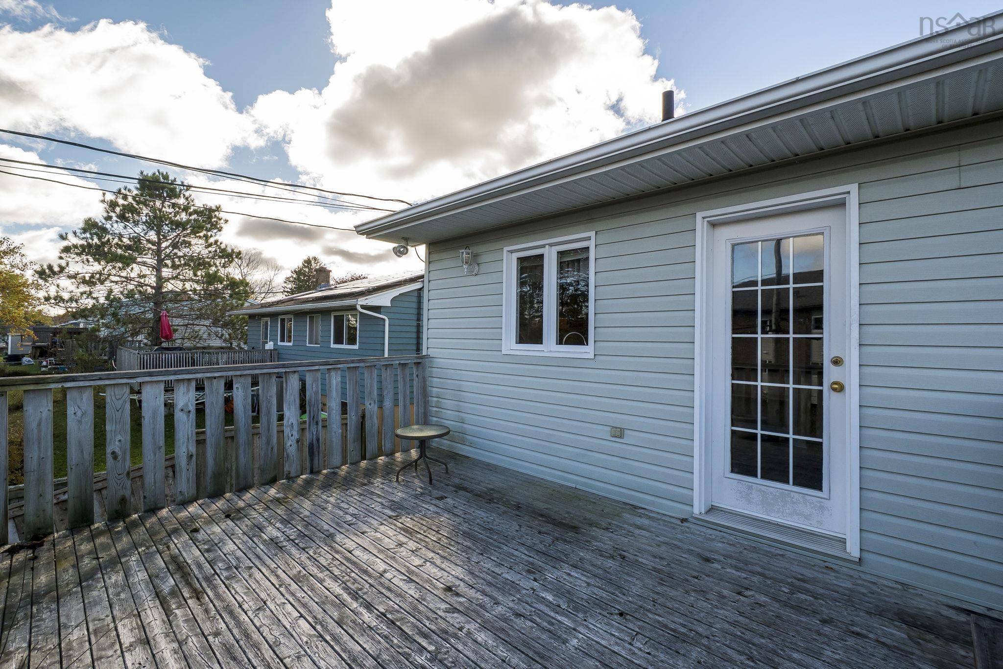 10 Ashgrove Avenue, Cole Harbour, NS (MLS 202526901)