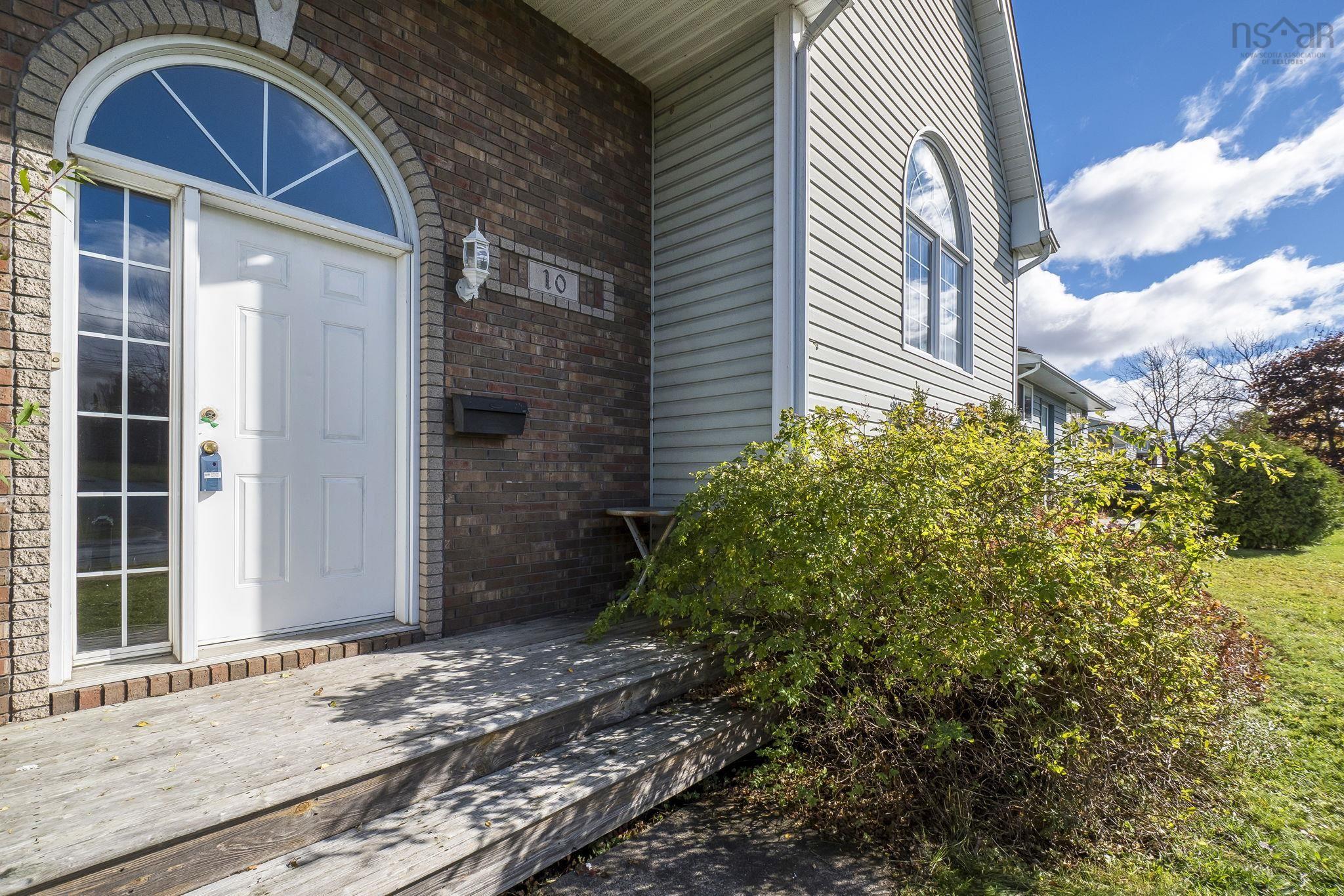 10 Ashgrove Avenue, Cole Harbour, NS (MLS 202526901)