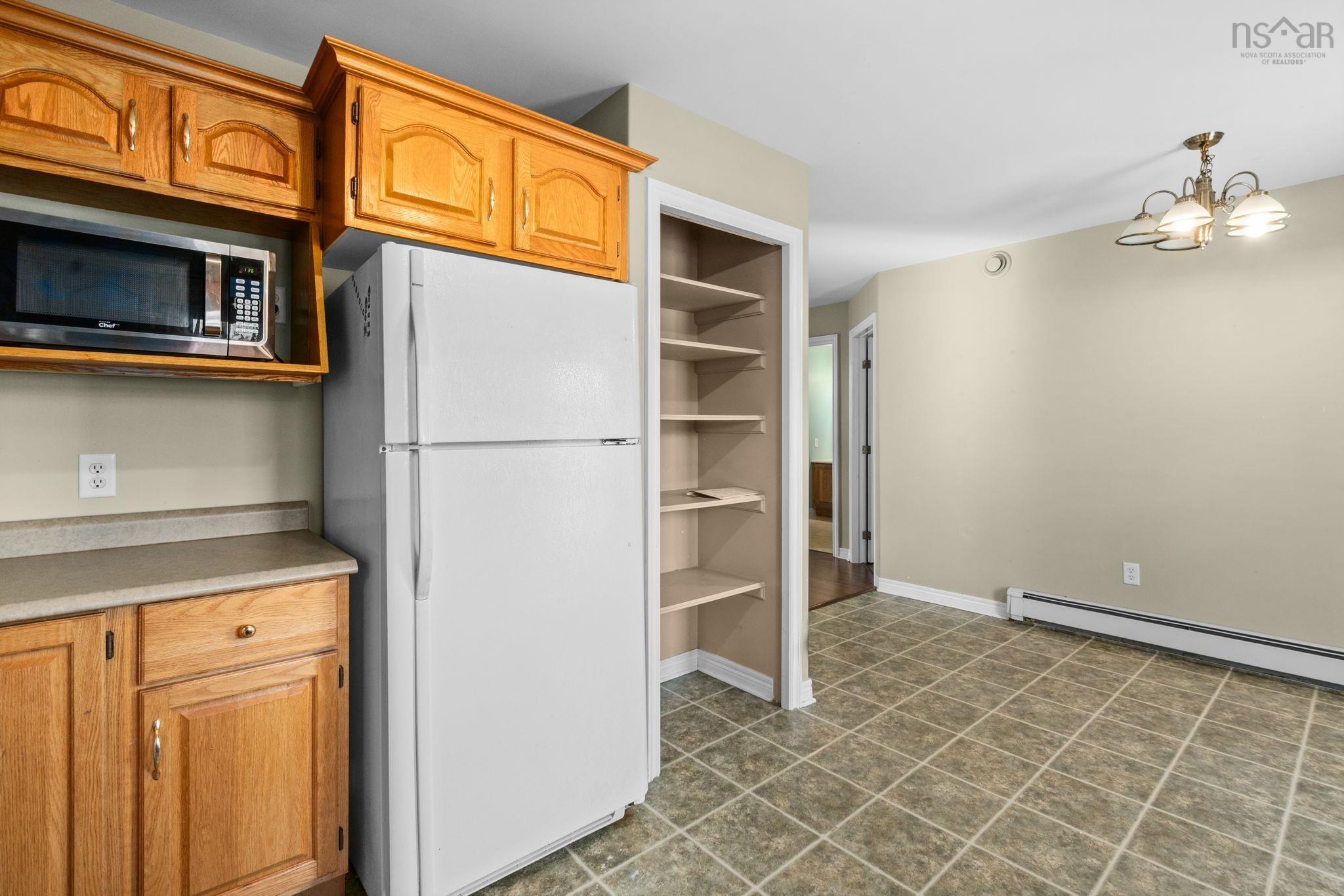 10 Ashgrove Avenue, Cole Harbour, NS (MLS 202526901)