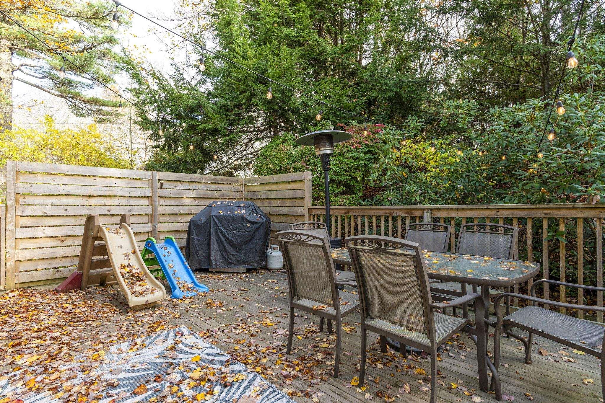 7 Lake Charles Drive, Dartmouth, NS (MLS 202526903)