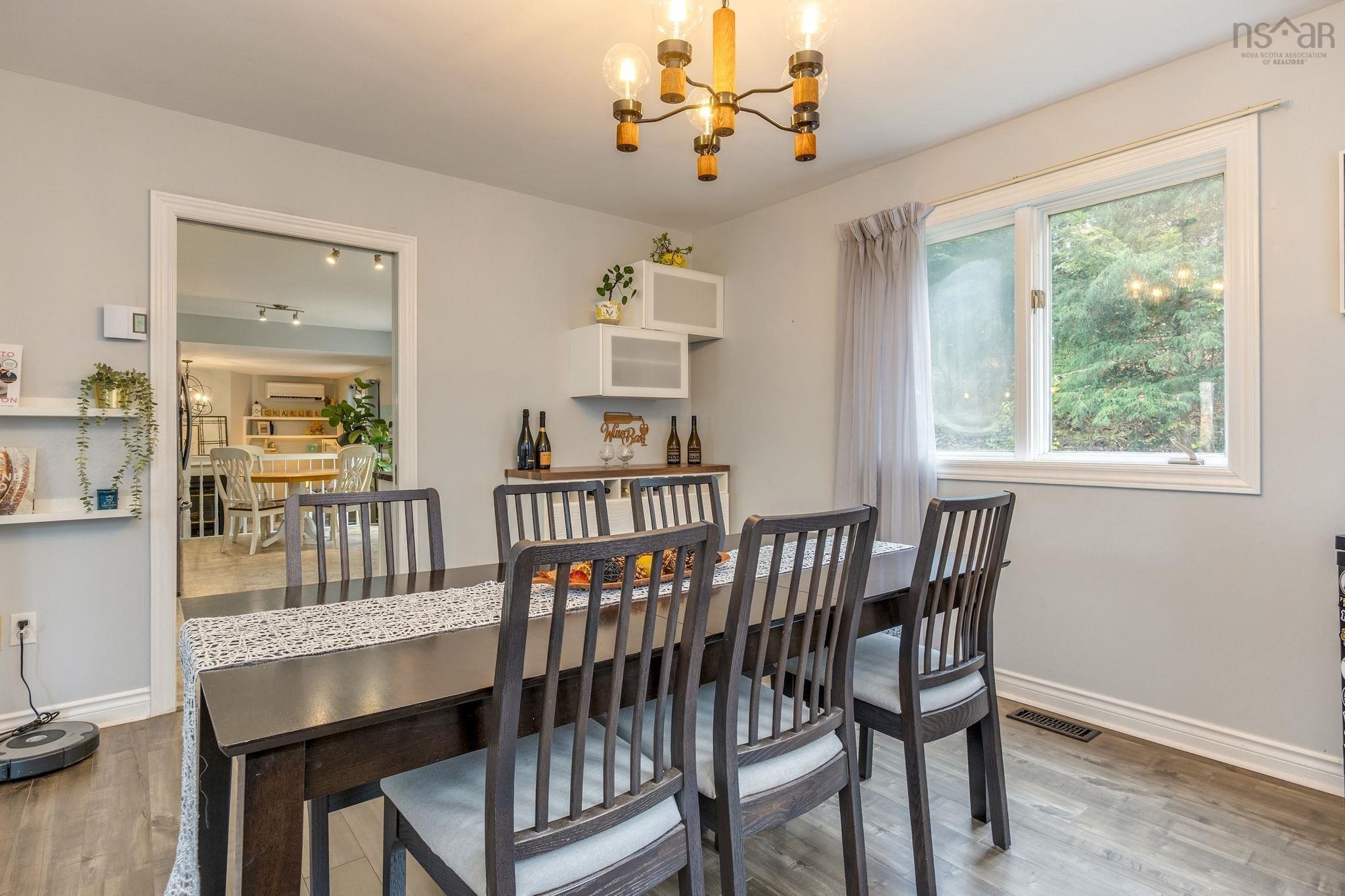 7 Lake Charles Drive, Dartmouth, NS (MLS 202526903)