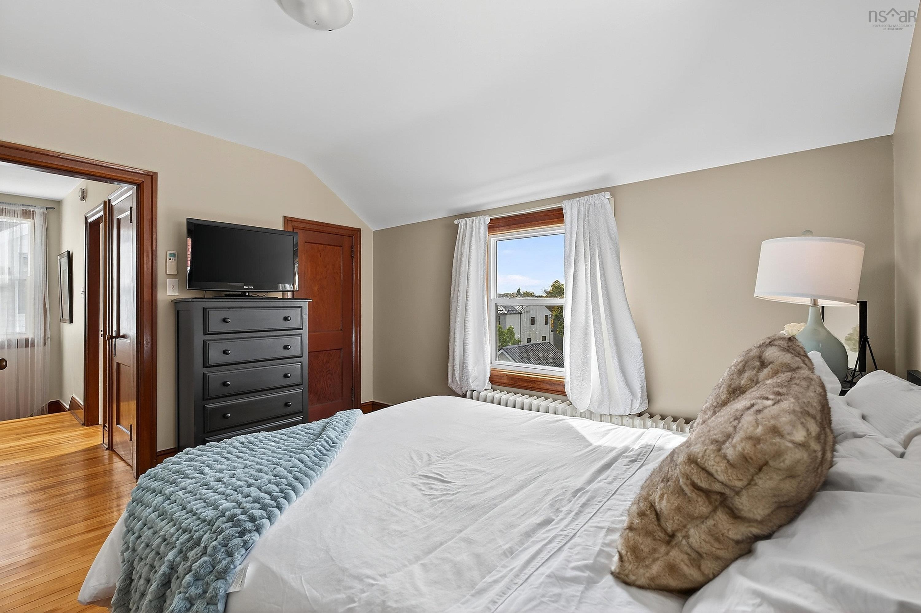 2500 Connaught Avenue, Halifax, NS (MLS 202526909)