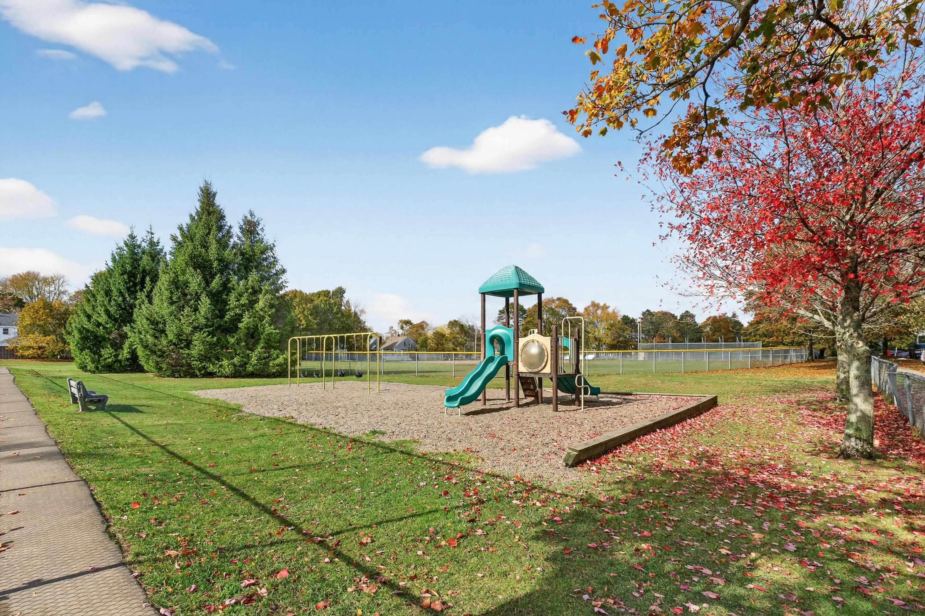 2500 Connaught Avenue, Halifax, NS (MLS 202526909)