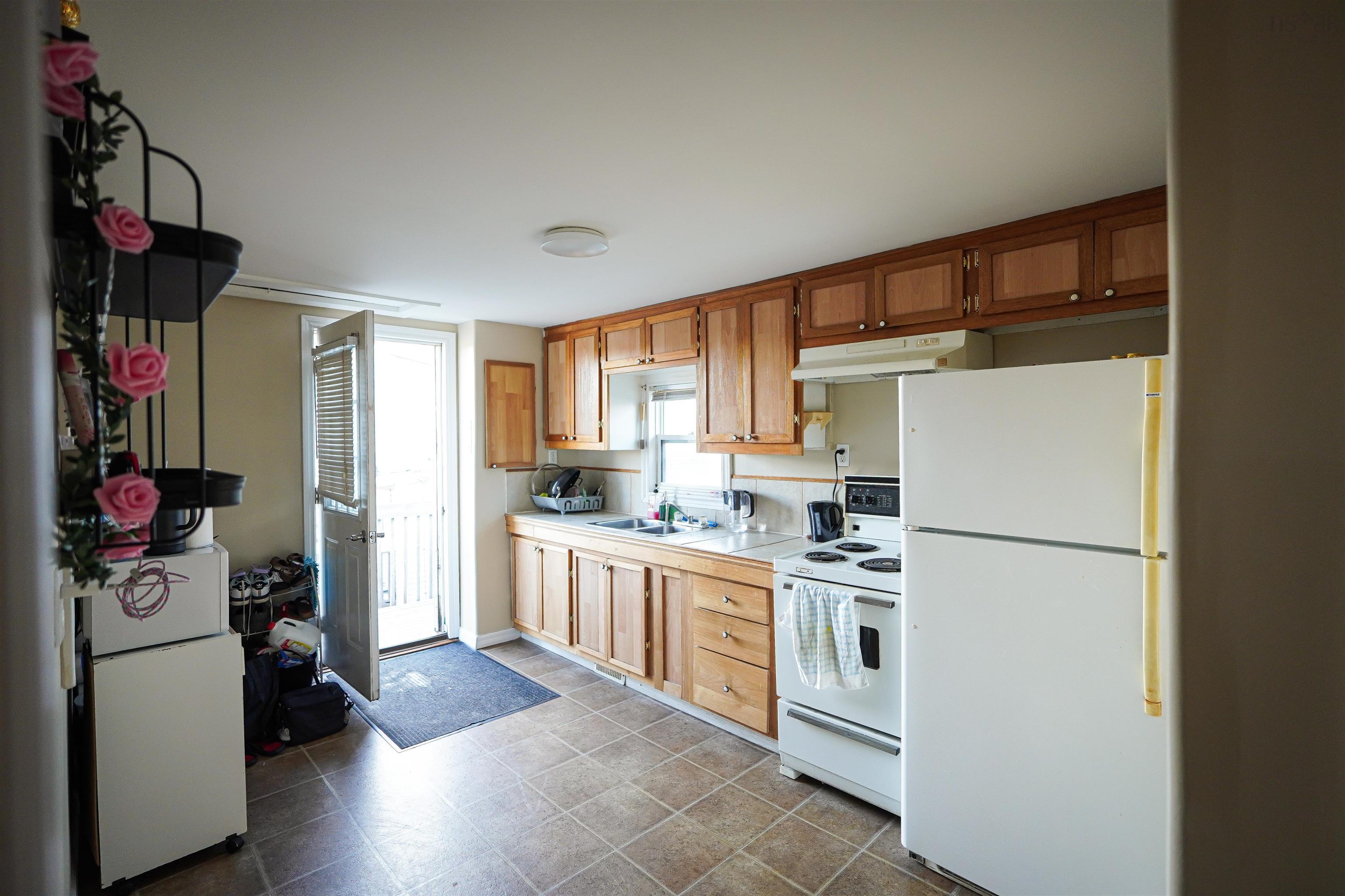 4 Lewis Street, Halifax, NS (MLS 202526918)