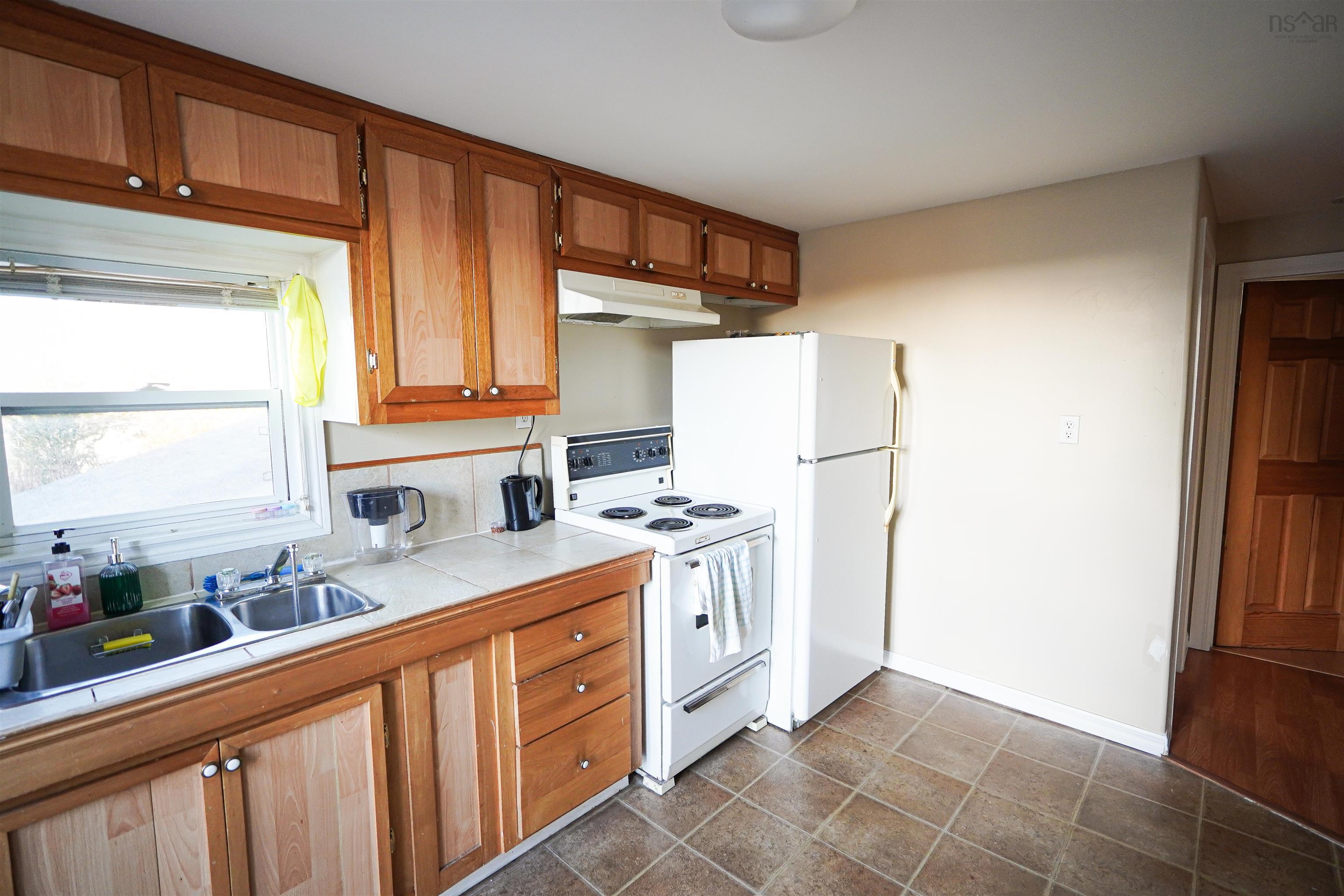 4 Lewis Street, Halifax, NS (MLS 202526918)