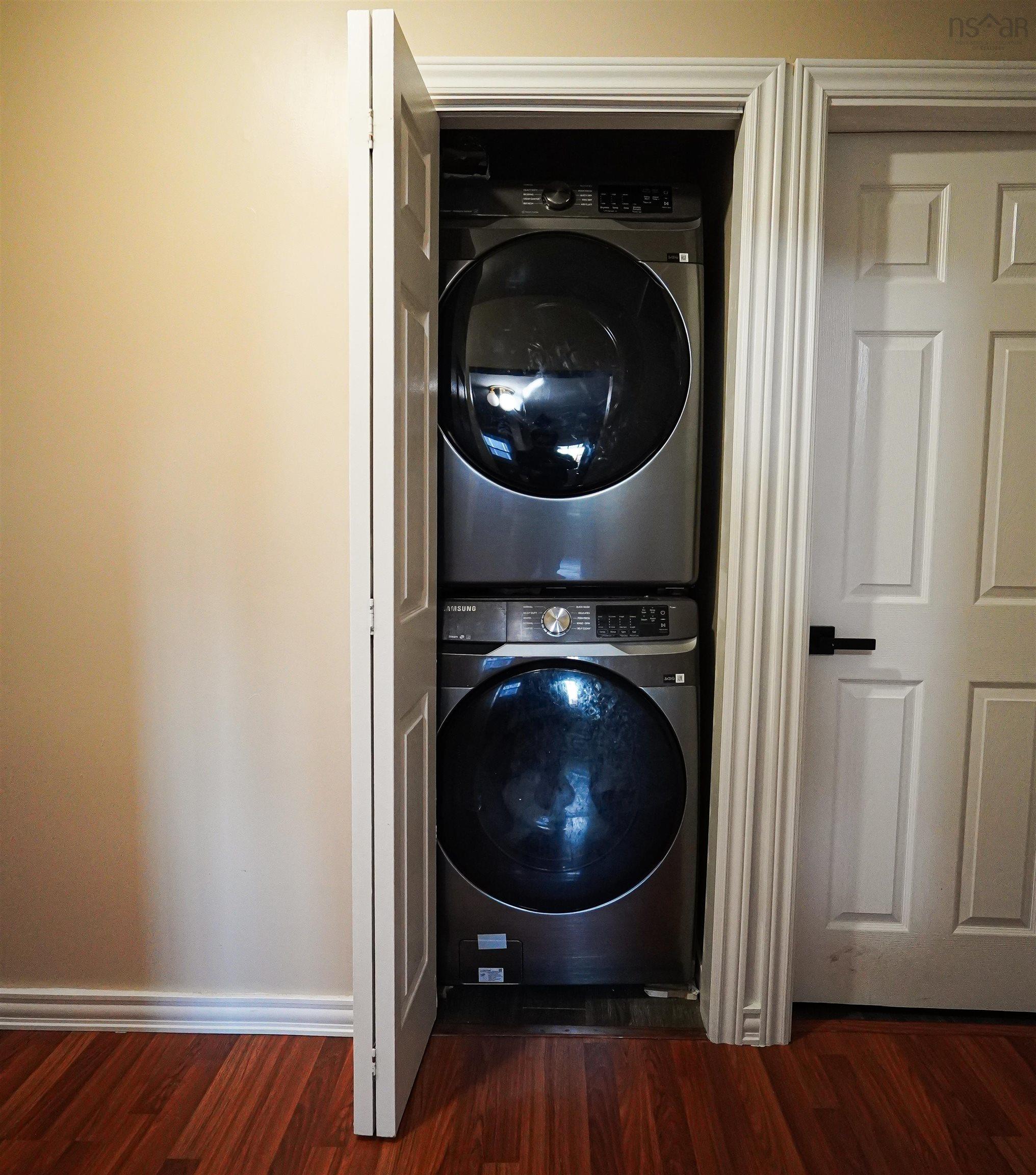 4 Lewis Street, Halifax, NS (MLS 202526918)