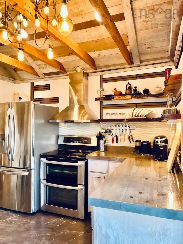 8848 St Margarets Bay Road, Queensland, NS (MLS 202526919)