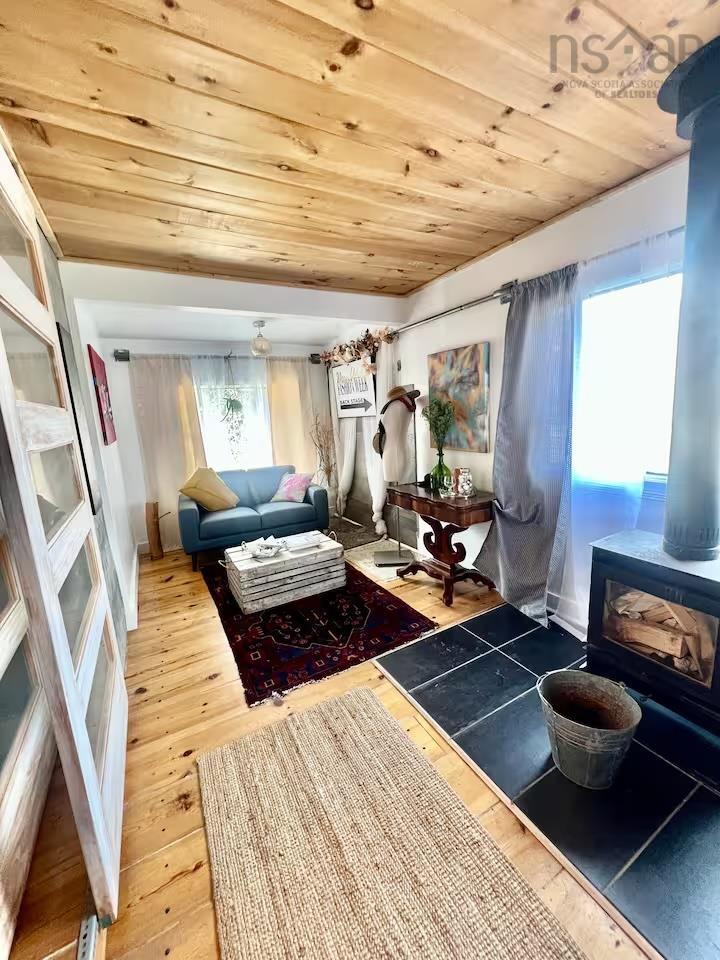 8848 St Margarets Bay Road, Queensland, NS (MLS 202526919)