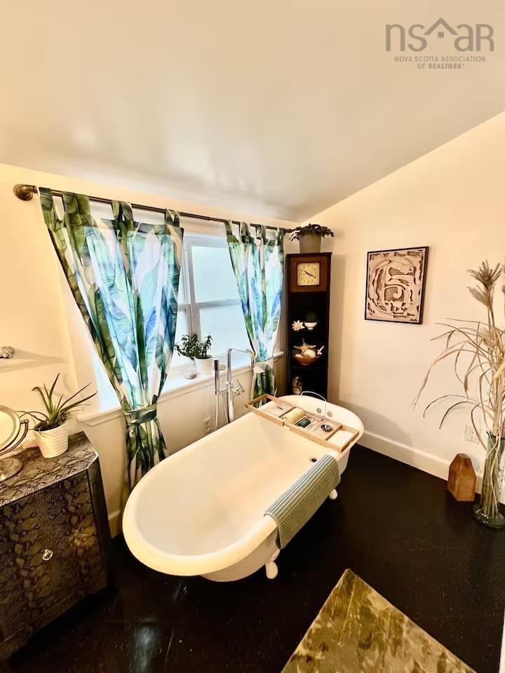 8856 St Margarets Bay Road, Queensland, NS (MLS 202526920)