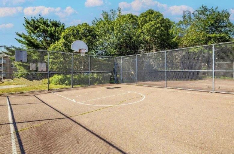 301 83 Kearney Lake Road, Halifax, NS (MLS 202526929)