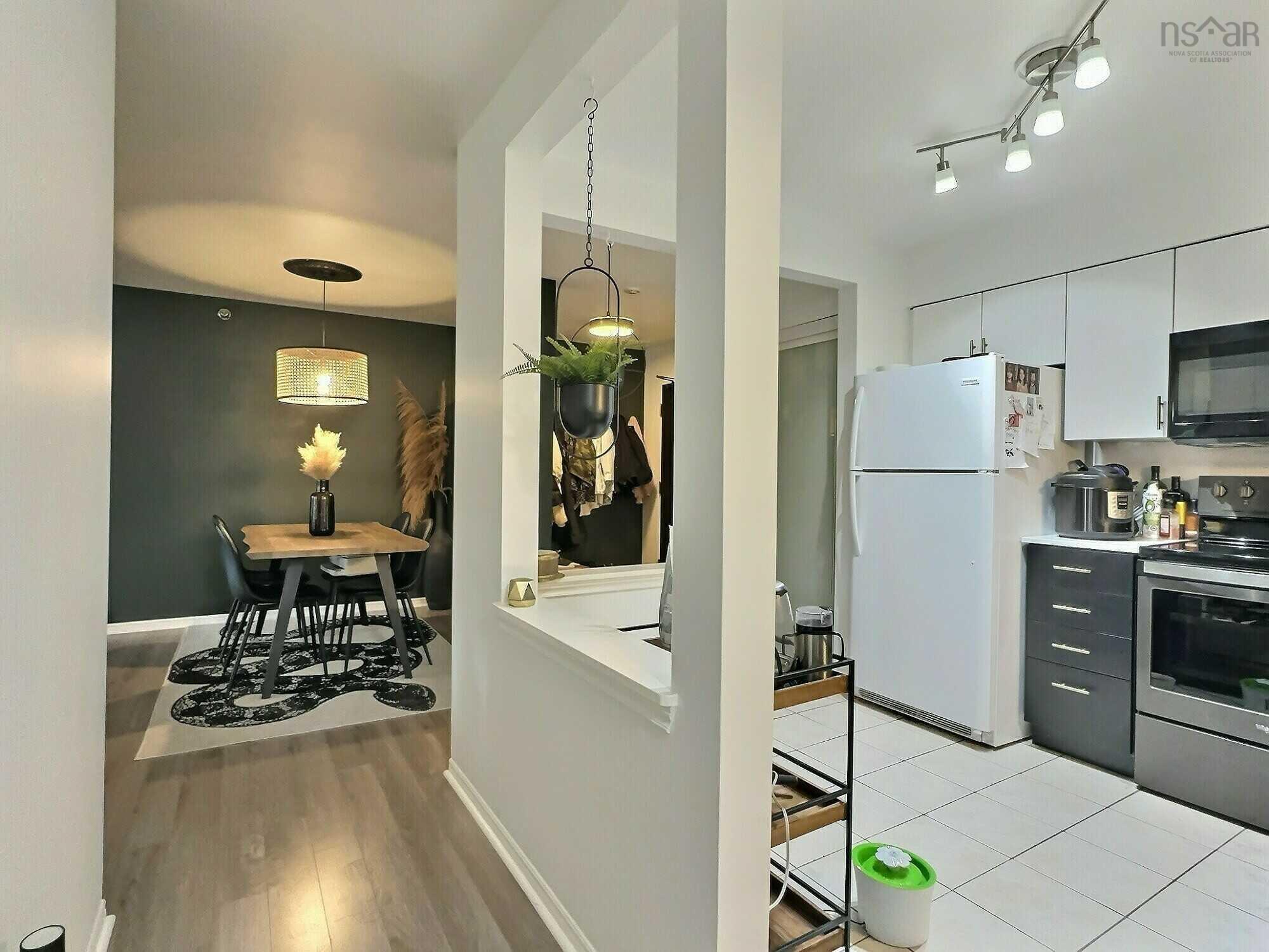 301 83 Kearney Lake Road, Halifax, NS (MLS 202526929)