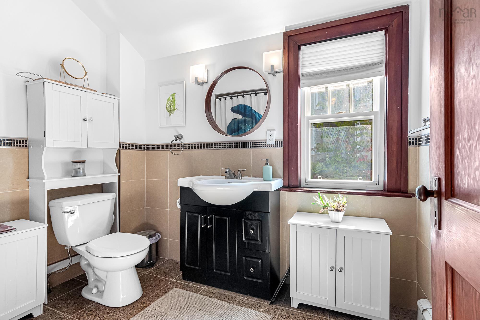 30 Woodbury Drive, Halifax, NS (MLS 202526949)