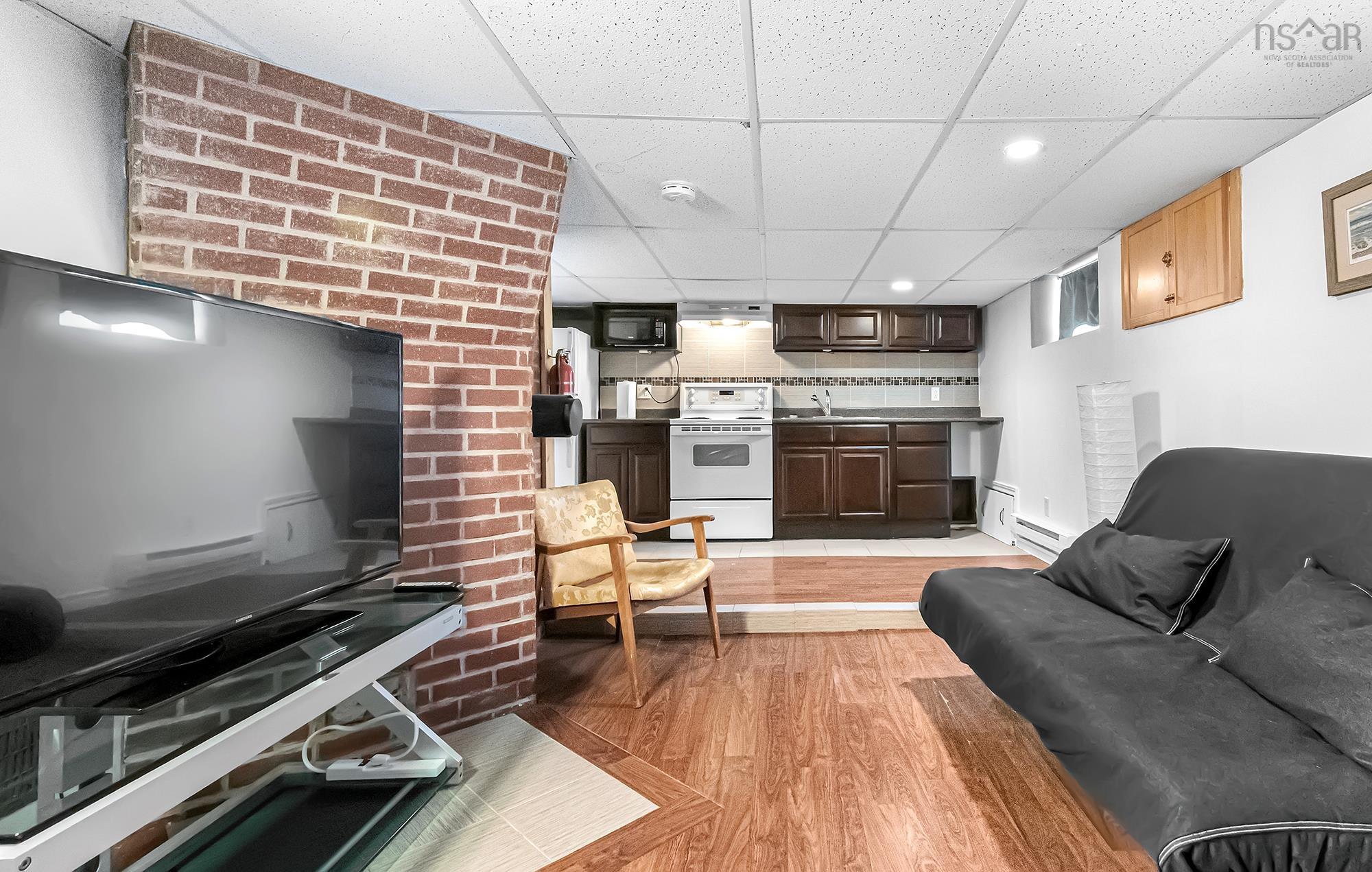 30 Woodbury Drive, Halifax, NS (MLS 202526949)