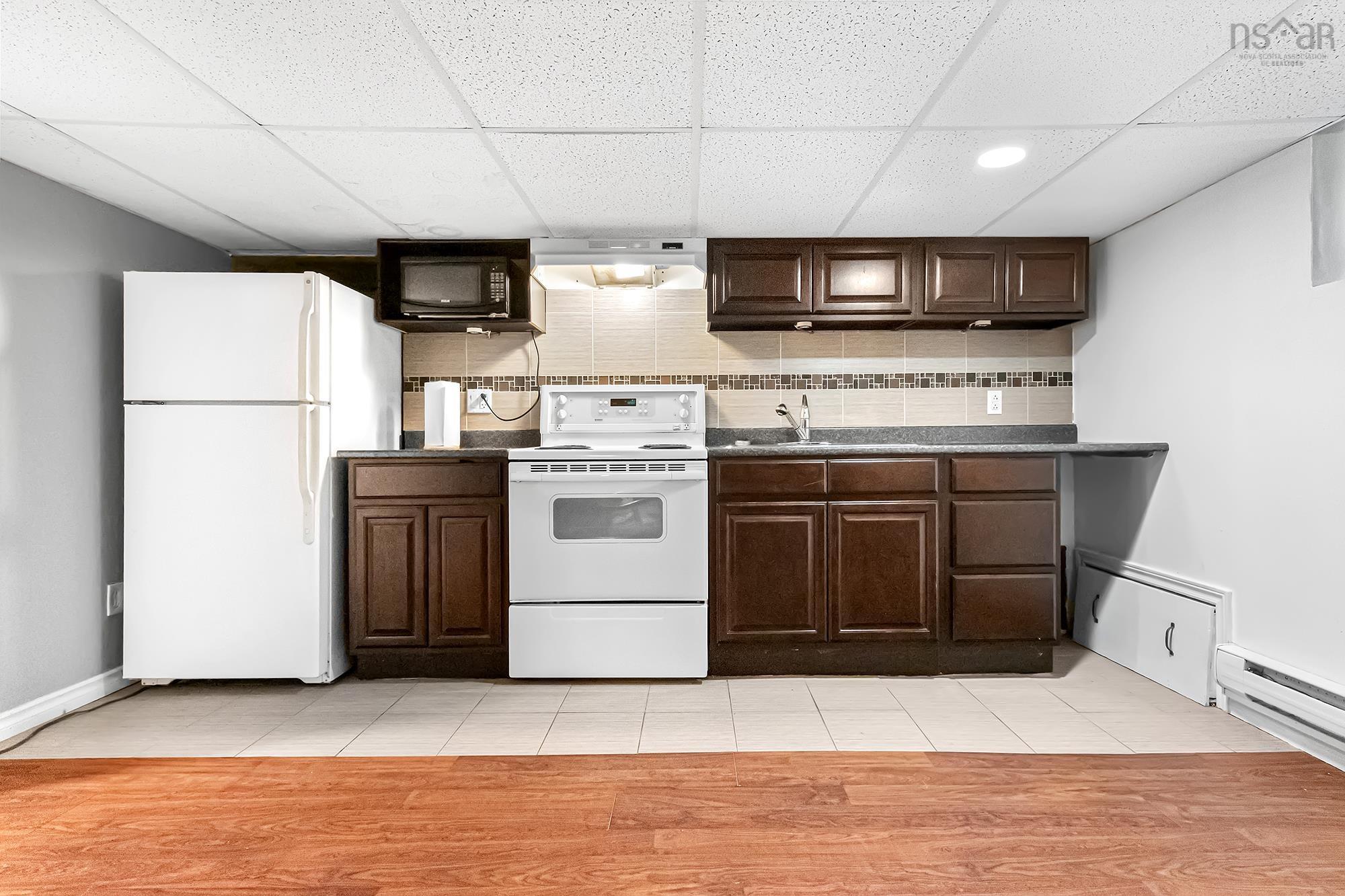 30 Woodbury Drive, Halifax, NS (MLS 202526949)