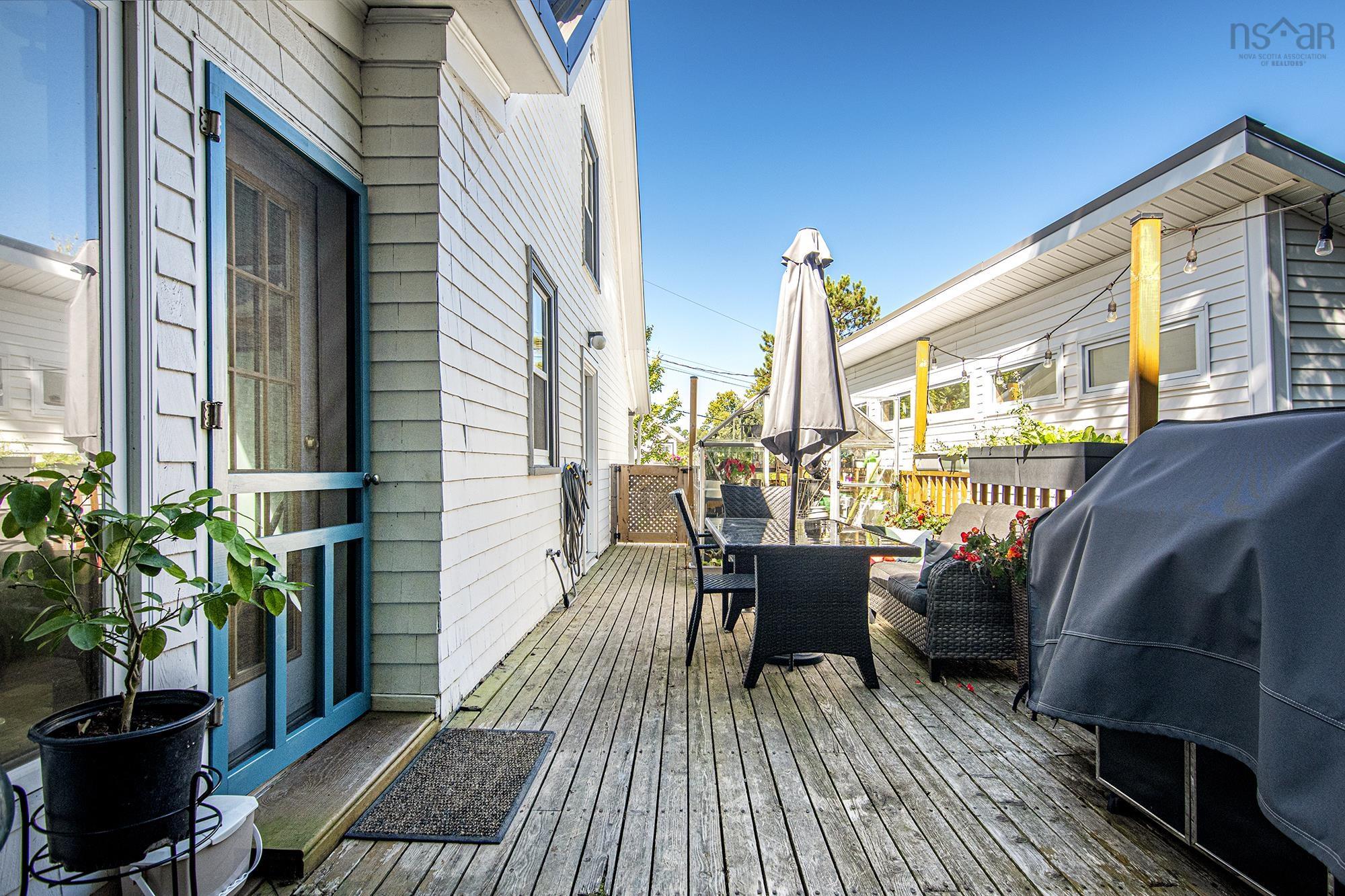 30 Woodbury Drive, Halifax, NS (MLS 202526949)