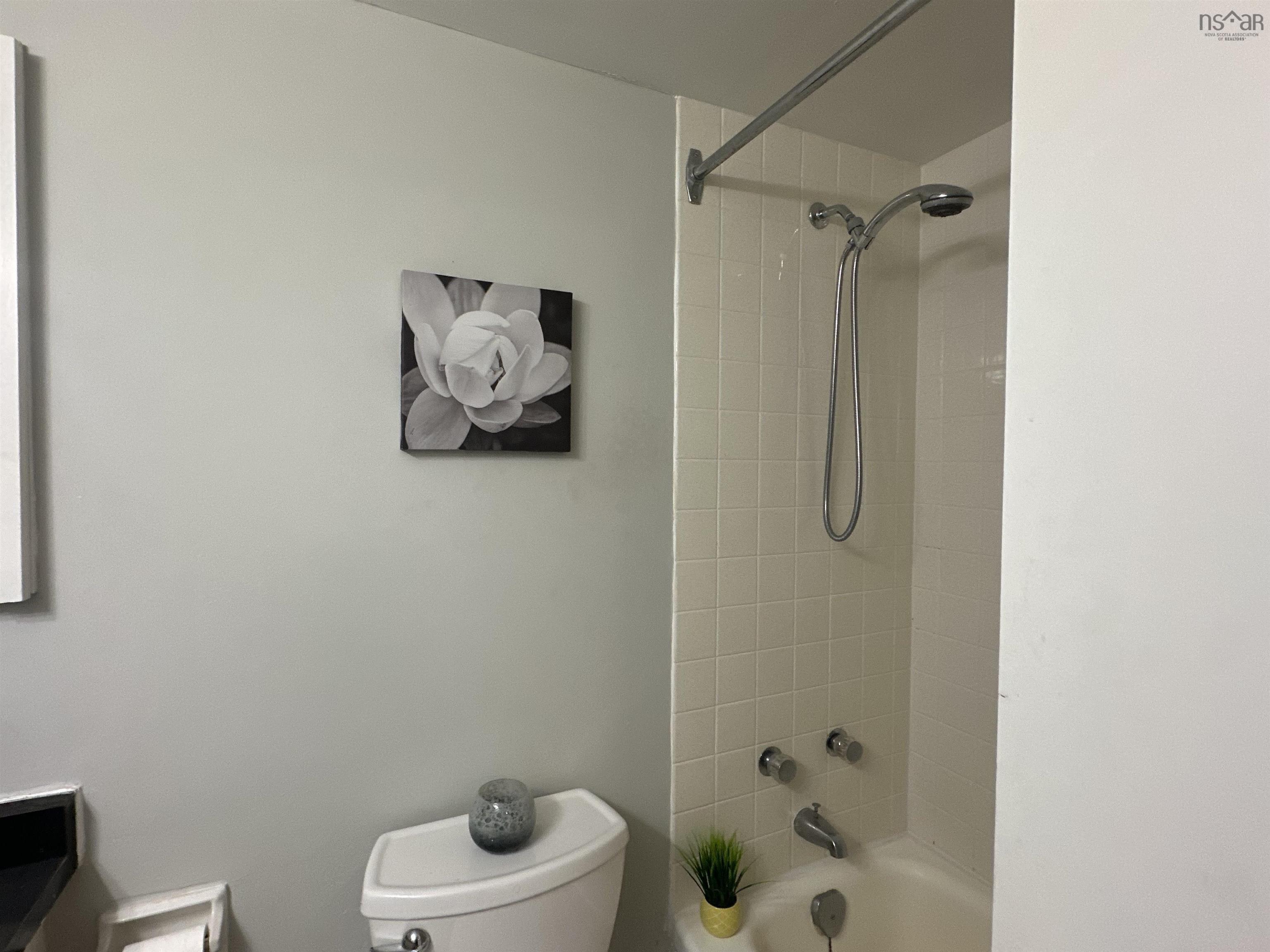 1602 5959 Spring Garden Road, Halifax, NS (MLS 202526960)