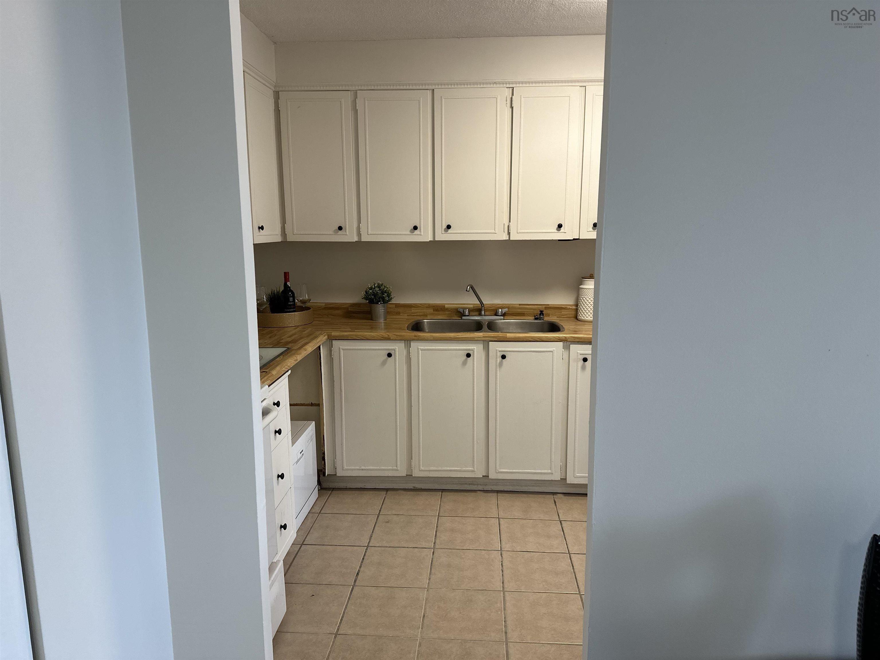 1602 5959 Spring Garden Road, Halifax, NS (MLS 202526960)