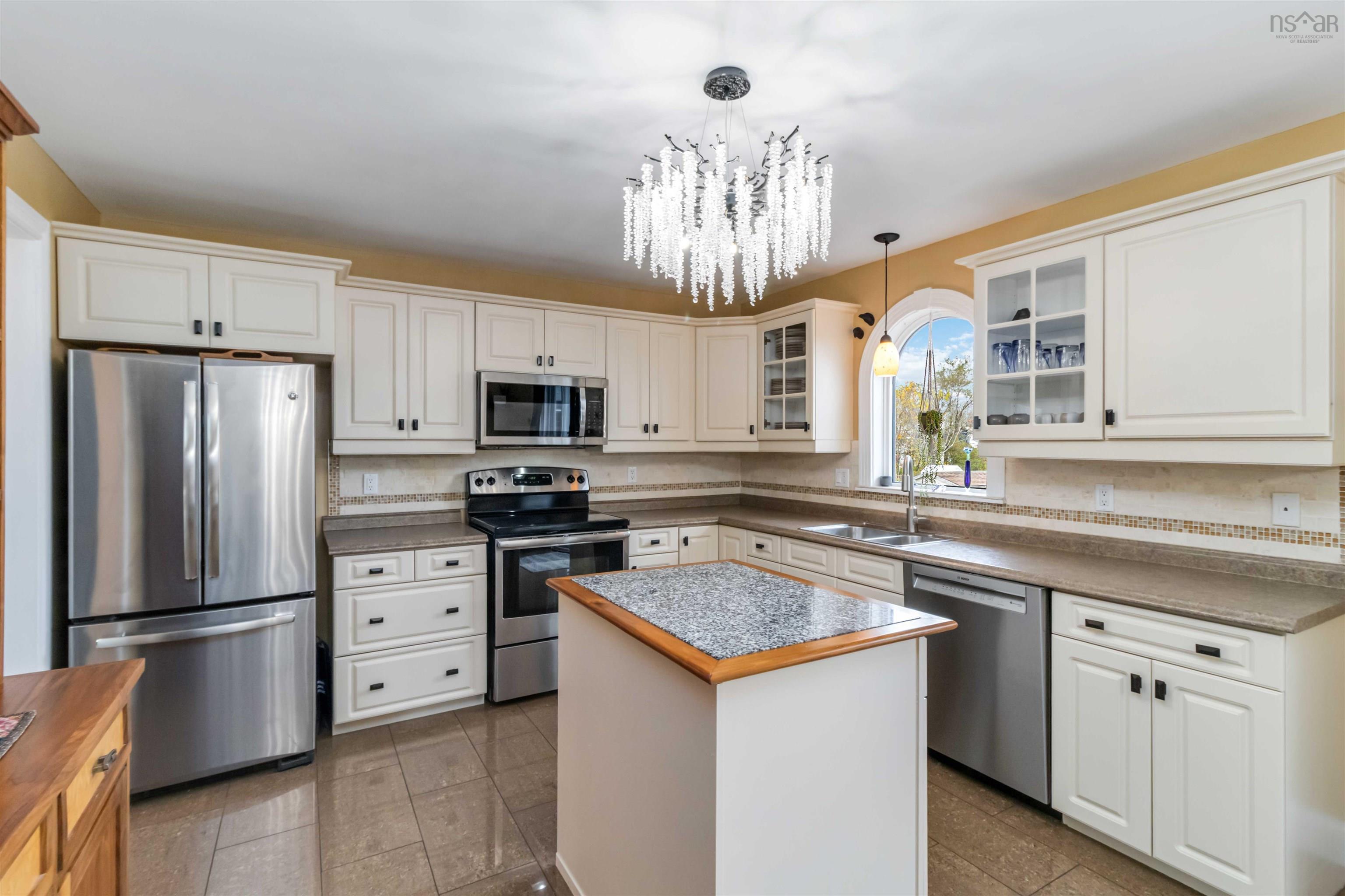 26 Astral Drive, Cole Harbour, NS (MLS 202526980)