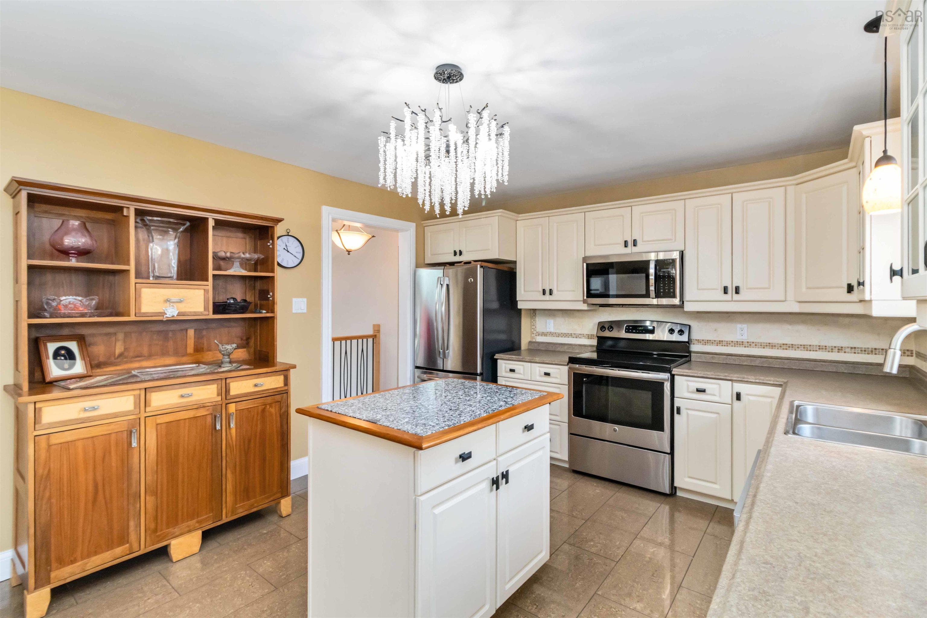 26 Astral Drive, Cole Harbour, NS (MLS 202526980)