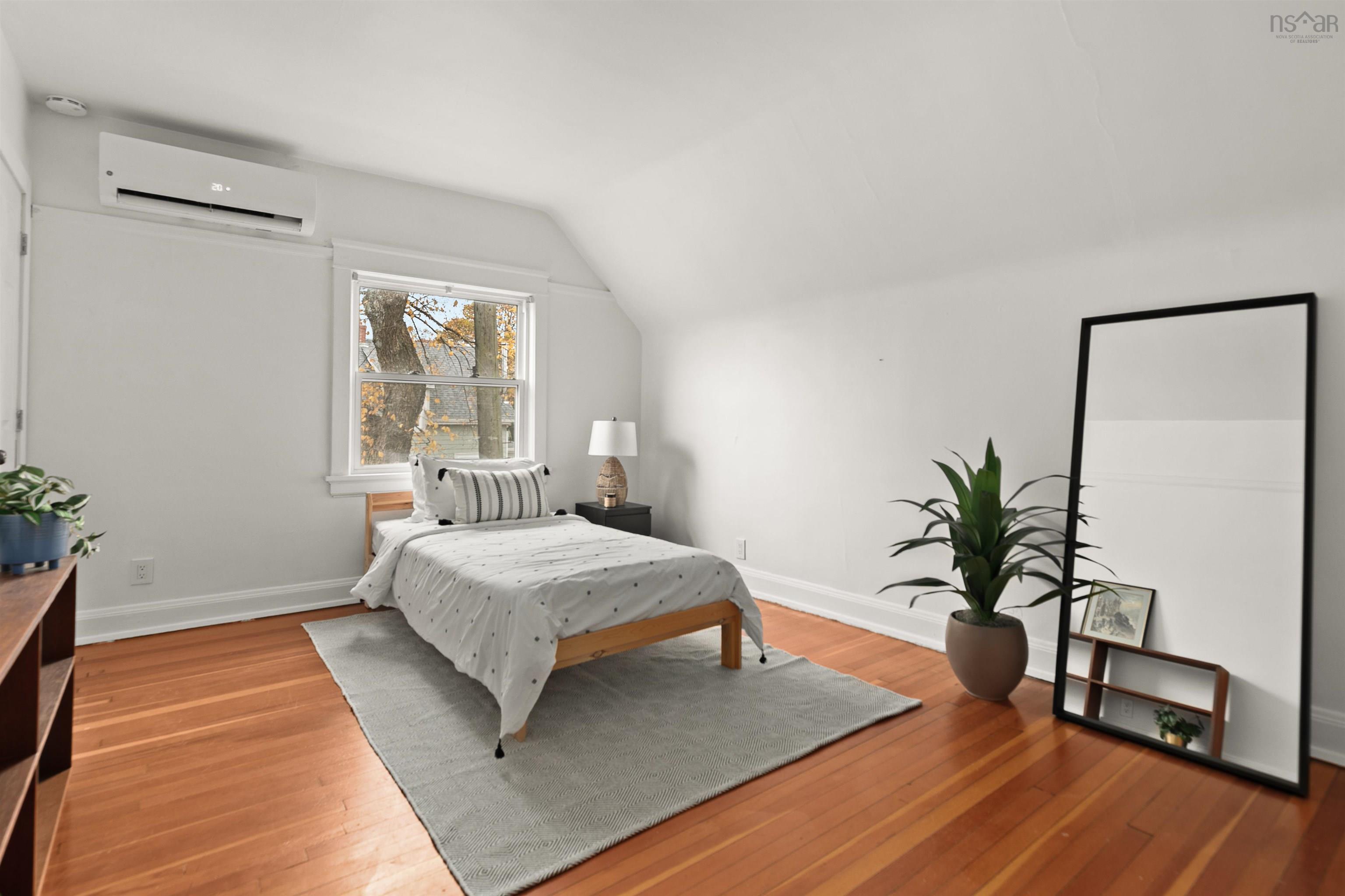 5552 Duffus Street, Halifax, NS (MLS 202526984)