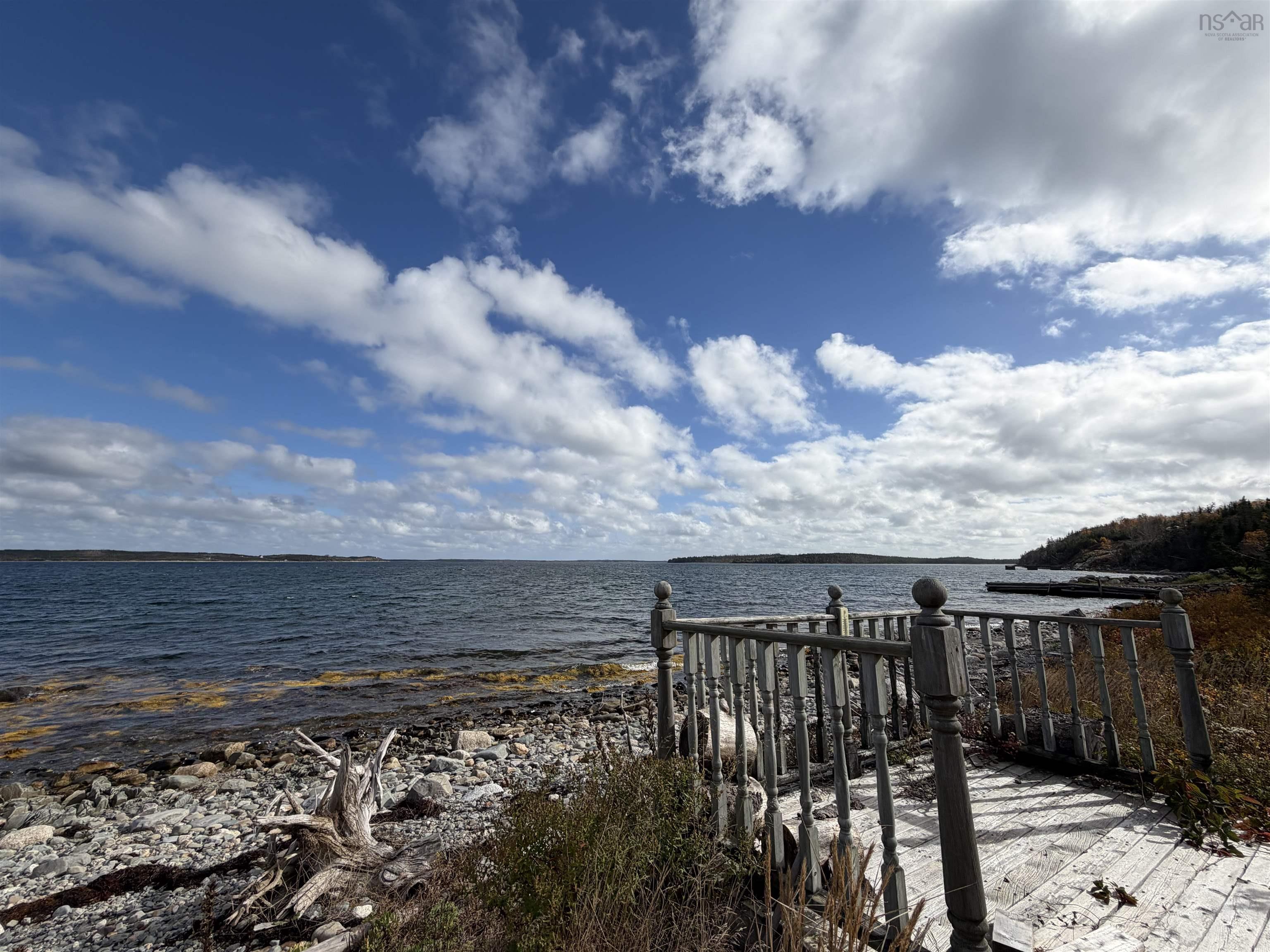 18726 Highway 7, Popes Harbour, NS (MLS 202526987)