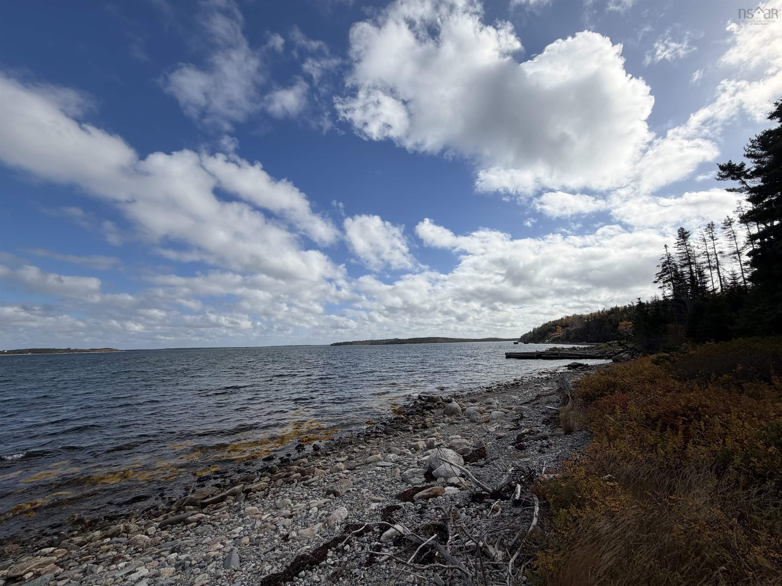 18726 Highway 7, Popes Harbour, NS (MLS 202526987)